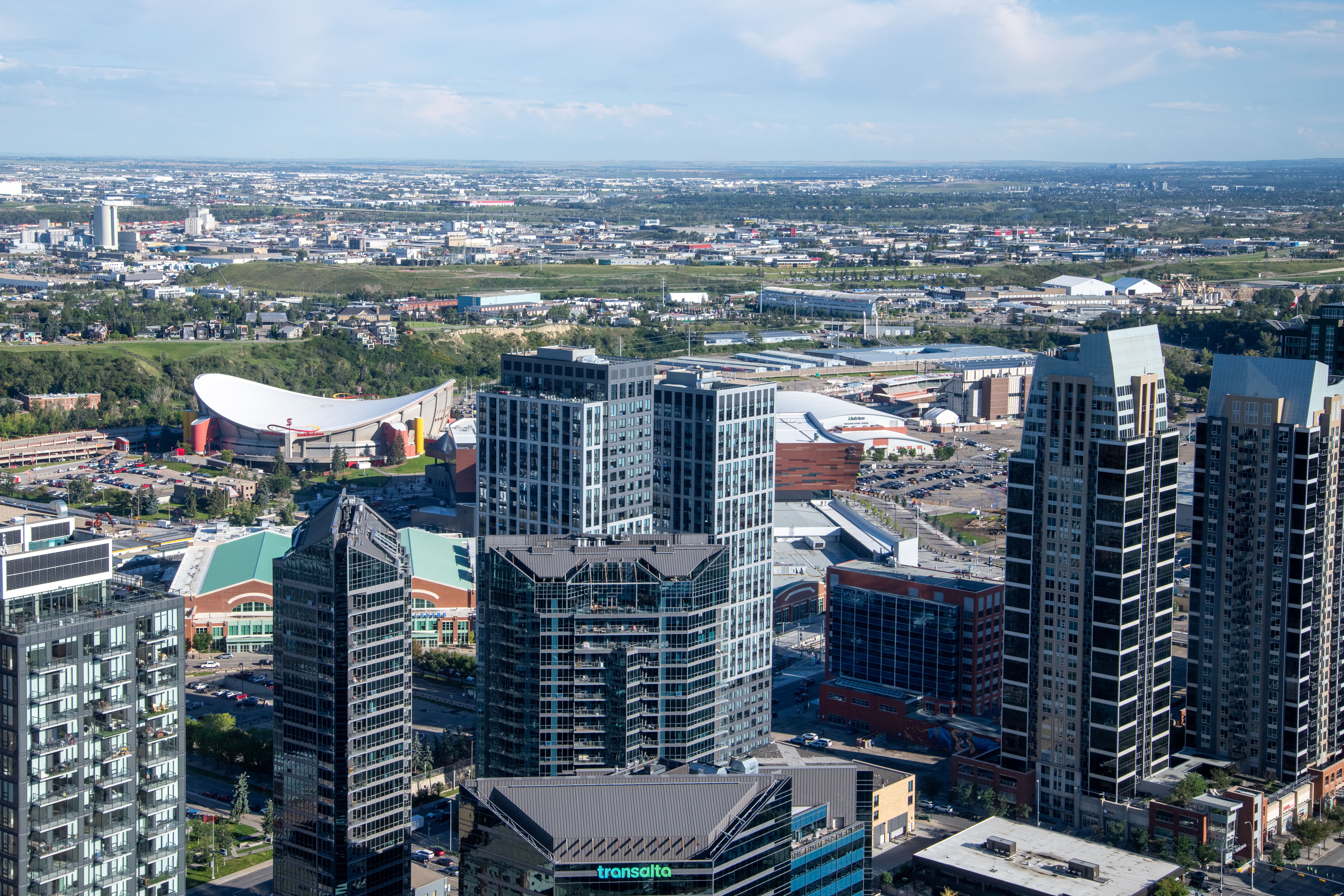 Aerial View of Calgary Cityscape with Skyscrapers · Free Stock Photo