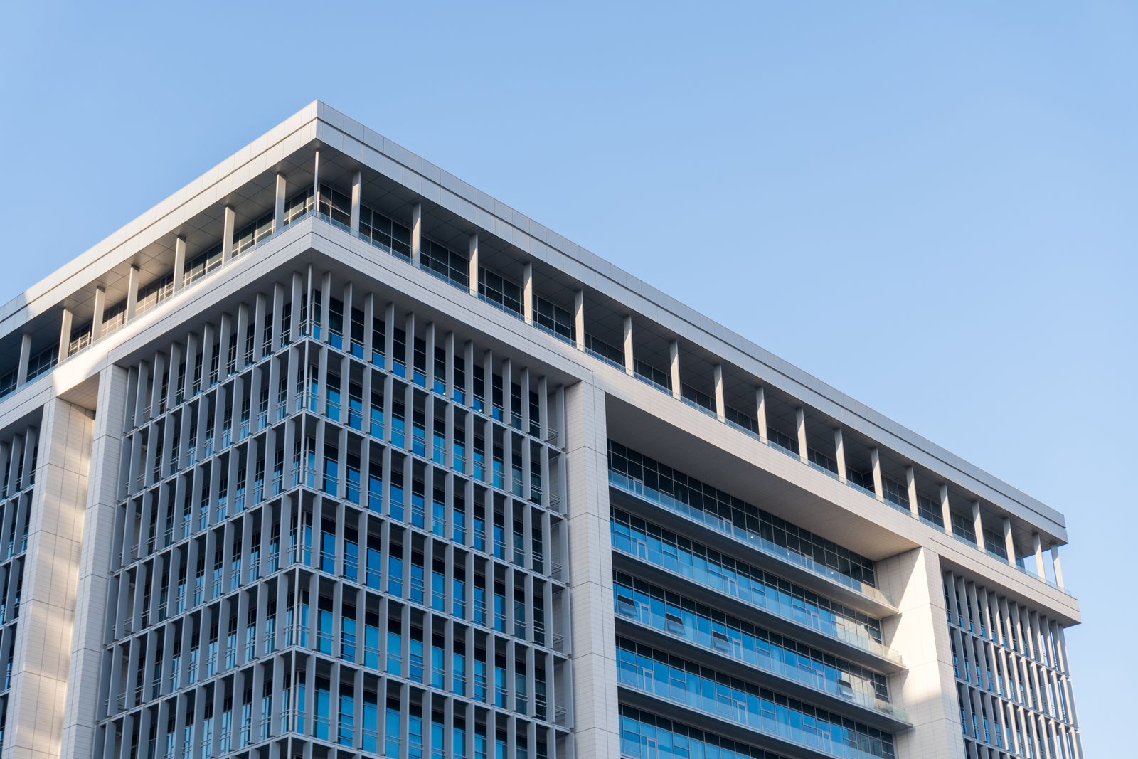 Riverside Corporate Tower photo 3