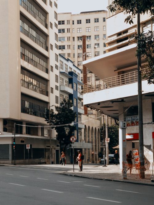 Free Street view of downtown Belo Horizonte featuring modern and classic architecture. Stock Photo