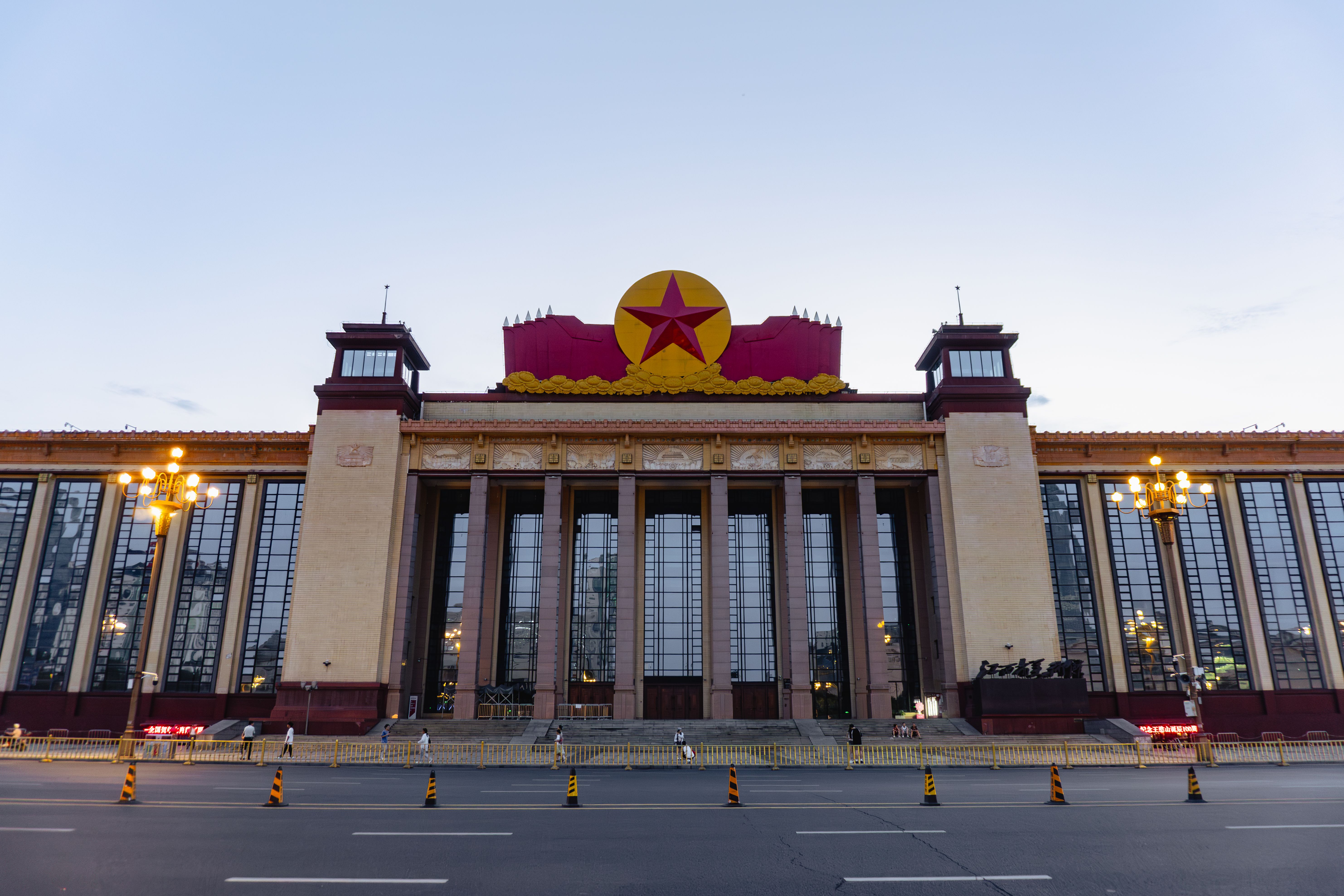Xi Jinping și Vladimir Putin laudă „fundațiile de nezdruncinat