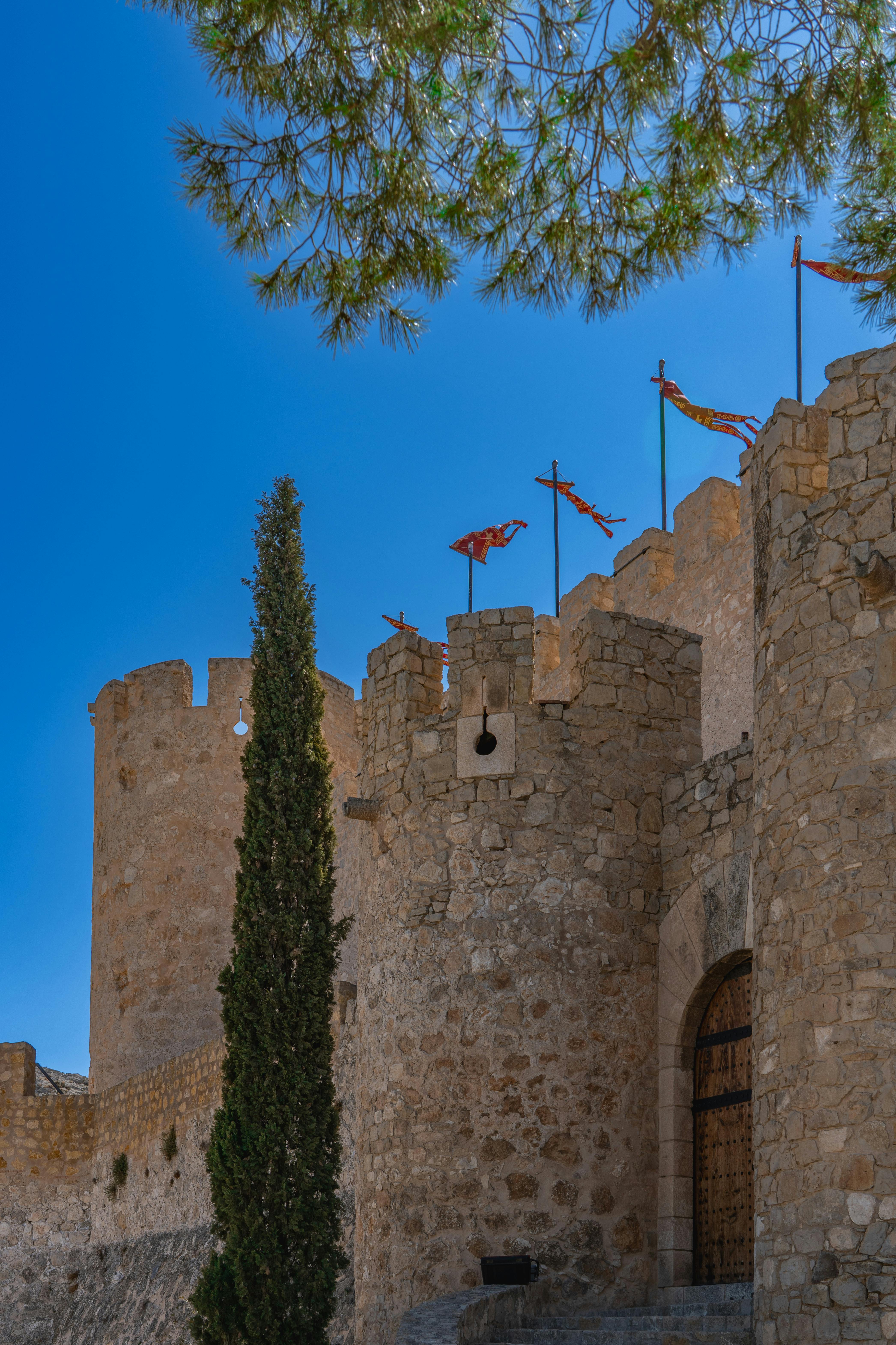 ¿Es real esto? Tarifa error en el castillo de Carlos V desde 101€ p.p./noche