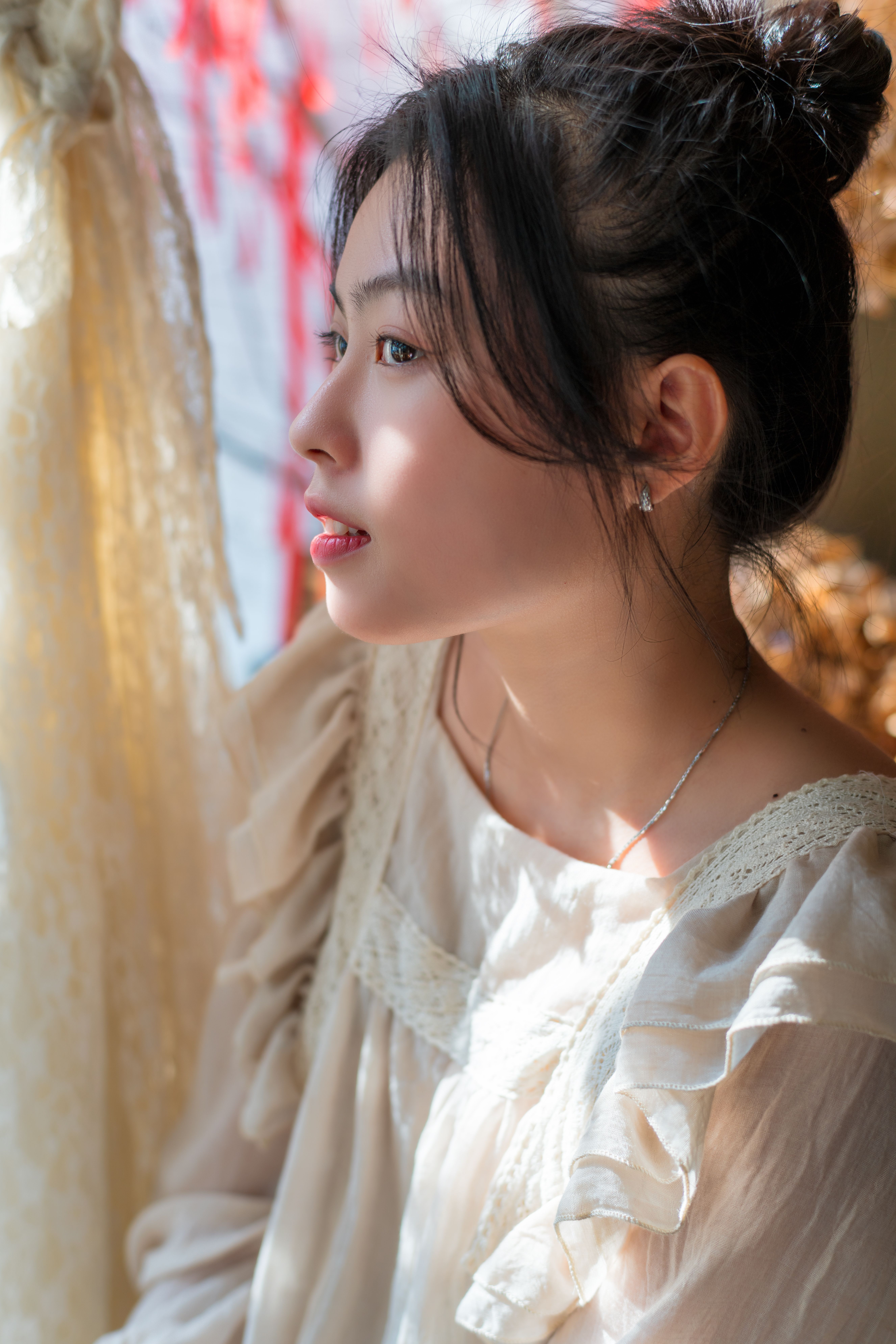 Soft Portrait of a Woman by Window Light · Free Stock Photo