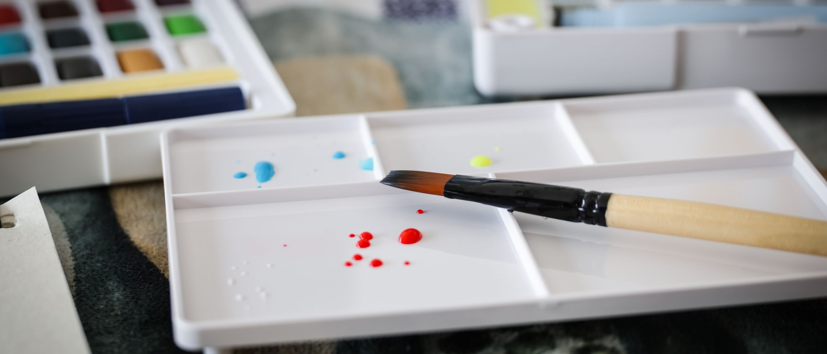 Painters and Decorators in Stanmore — quality trade paint going on in two coats
