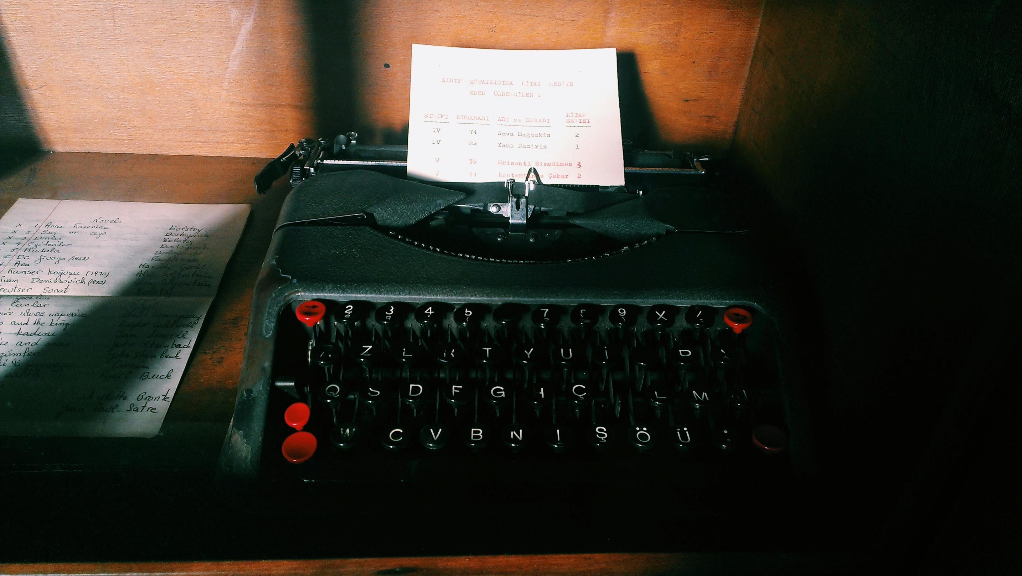 Paper on Black Typewriter · Free Stock Photo