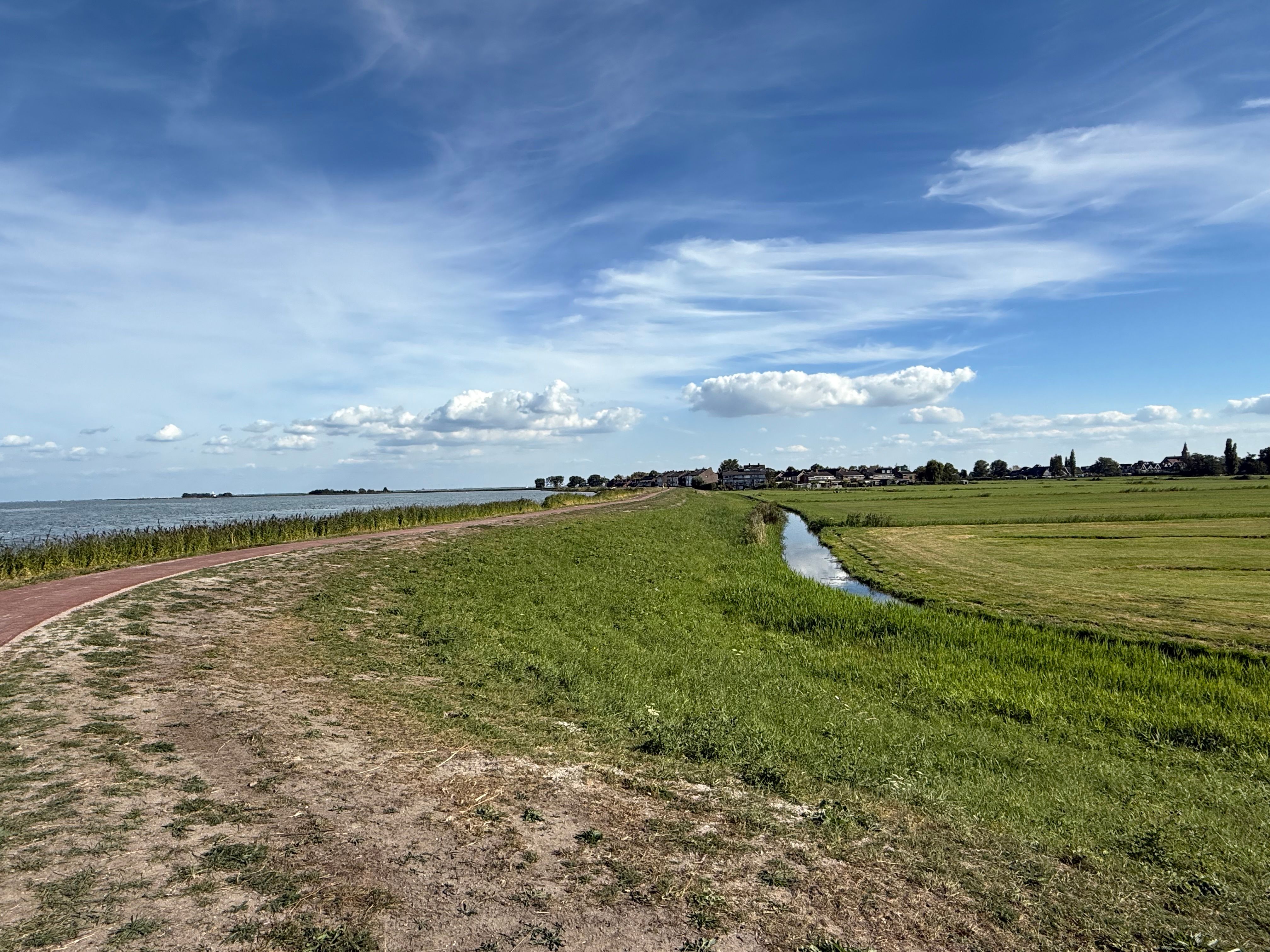 woningmarkt Lelystad met moderne woonwijk