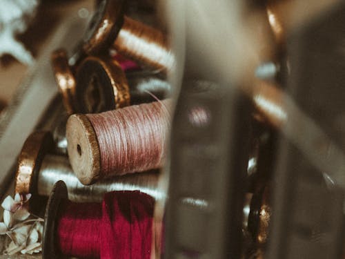 Free Brown Sewing Threads Stock Photo