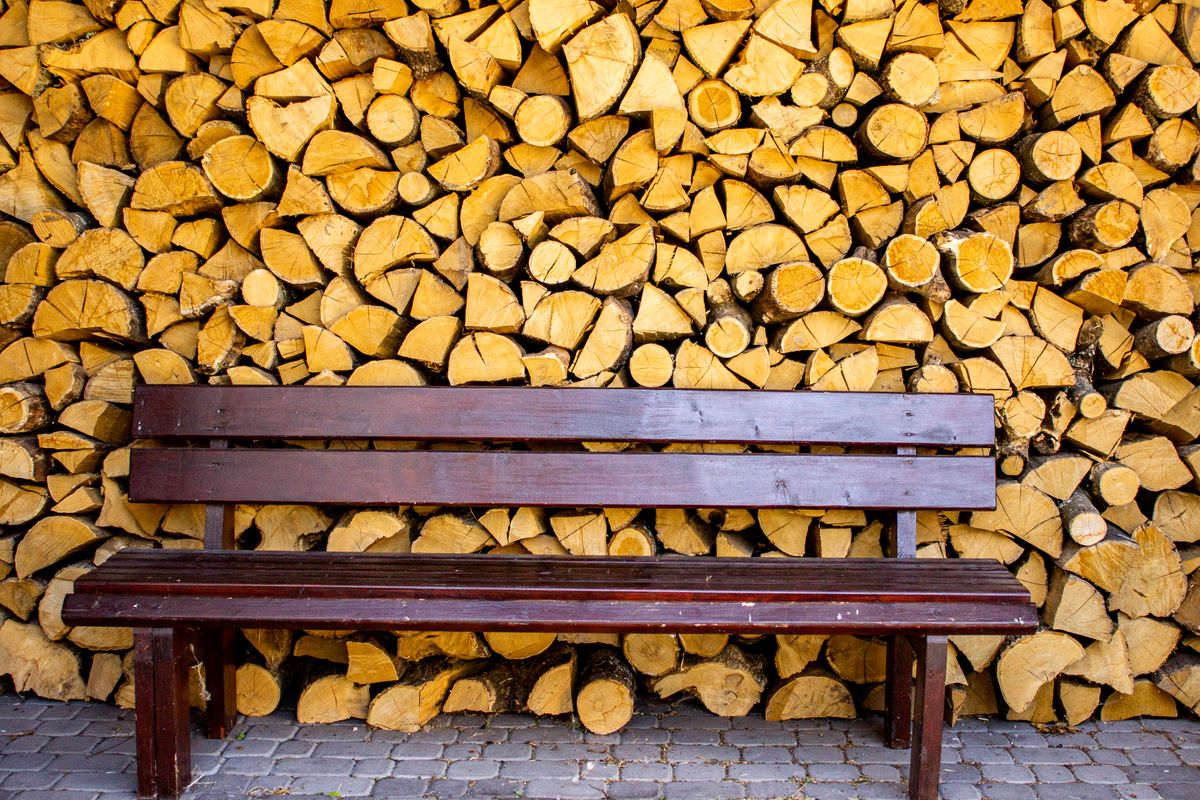 bois de chauffage en palettes - Choisir un bois de chauffage livré sur palette performant