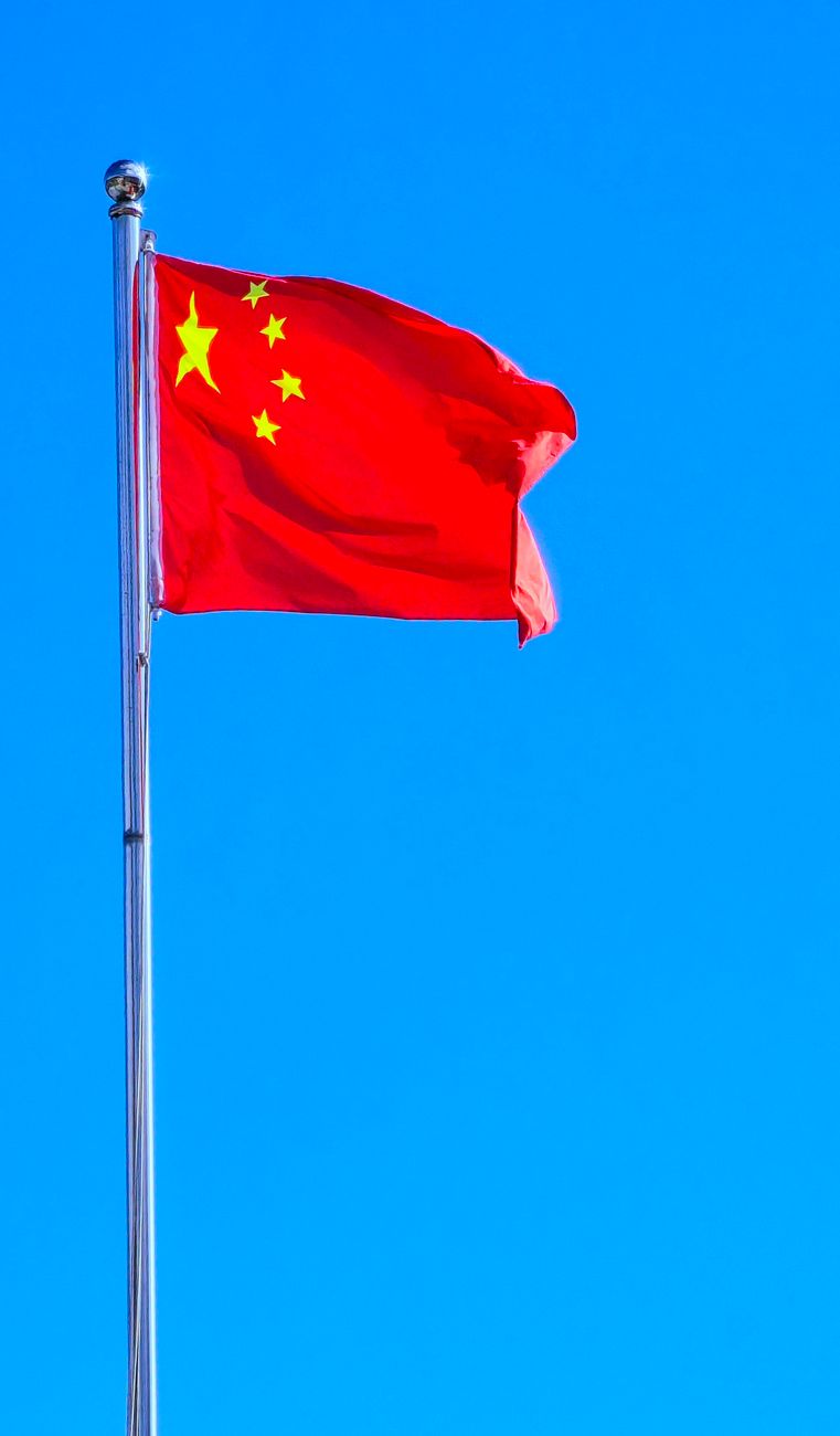 China warnt vor „hohem Risiko" eines Einsturzes eines Sees, der nach einem Erdrutsch in Tibet entstanden ist