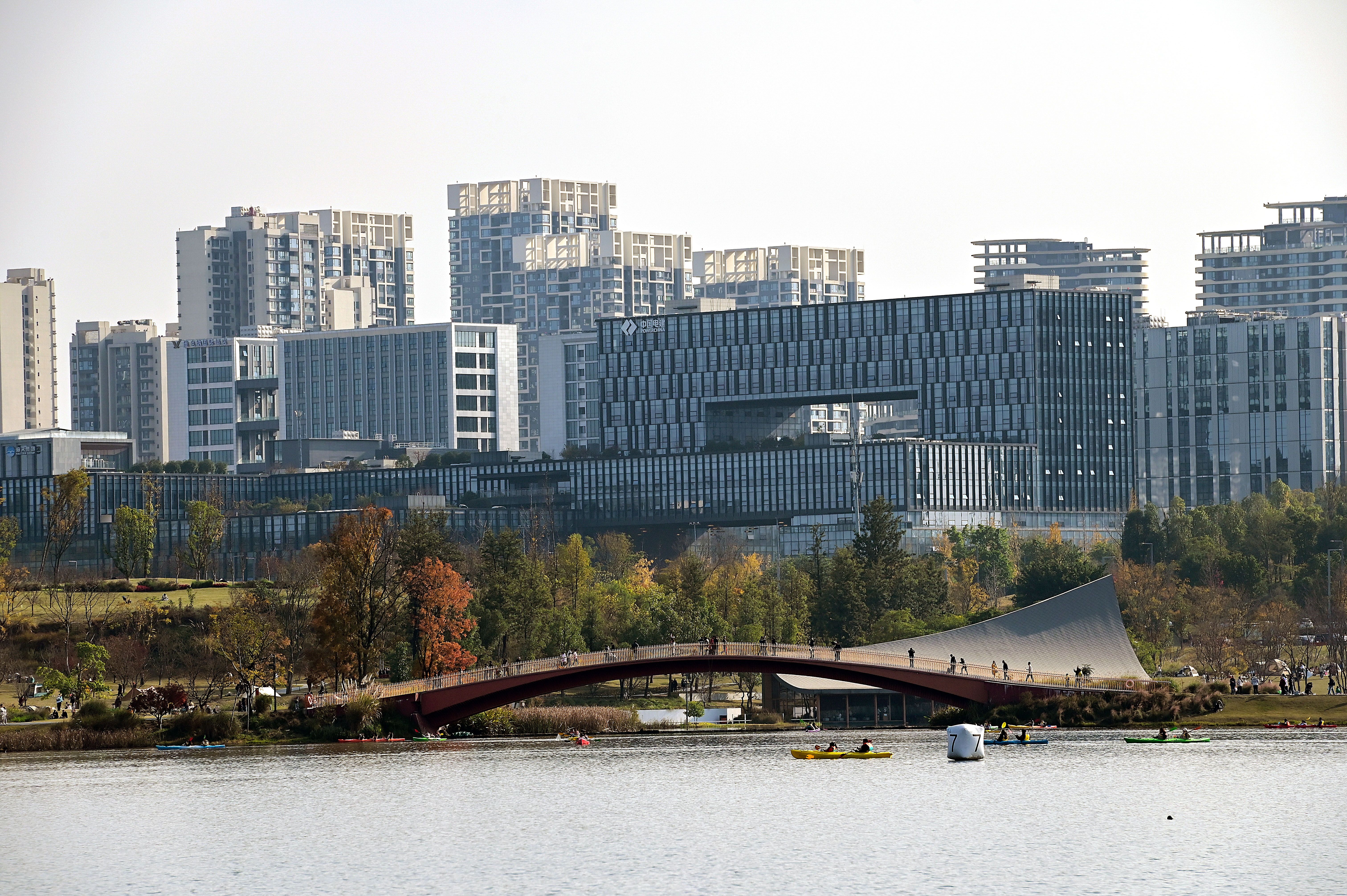 Chengdu Travel Guide: Giant Pandas, Sichuan Hotpot & a City That Knows How to Live