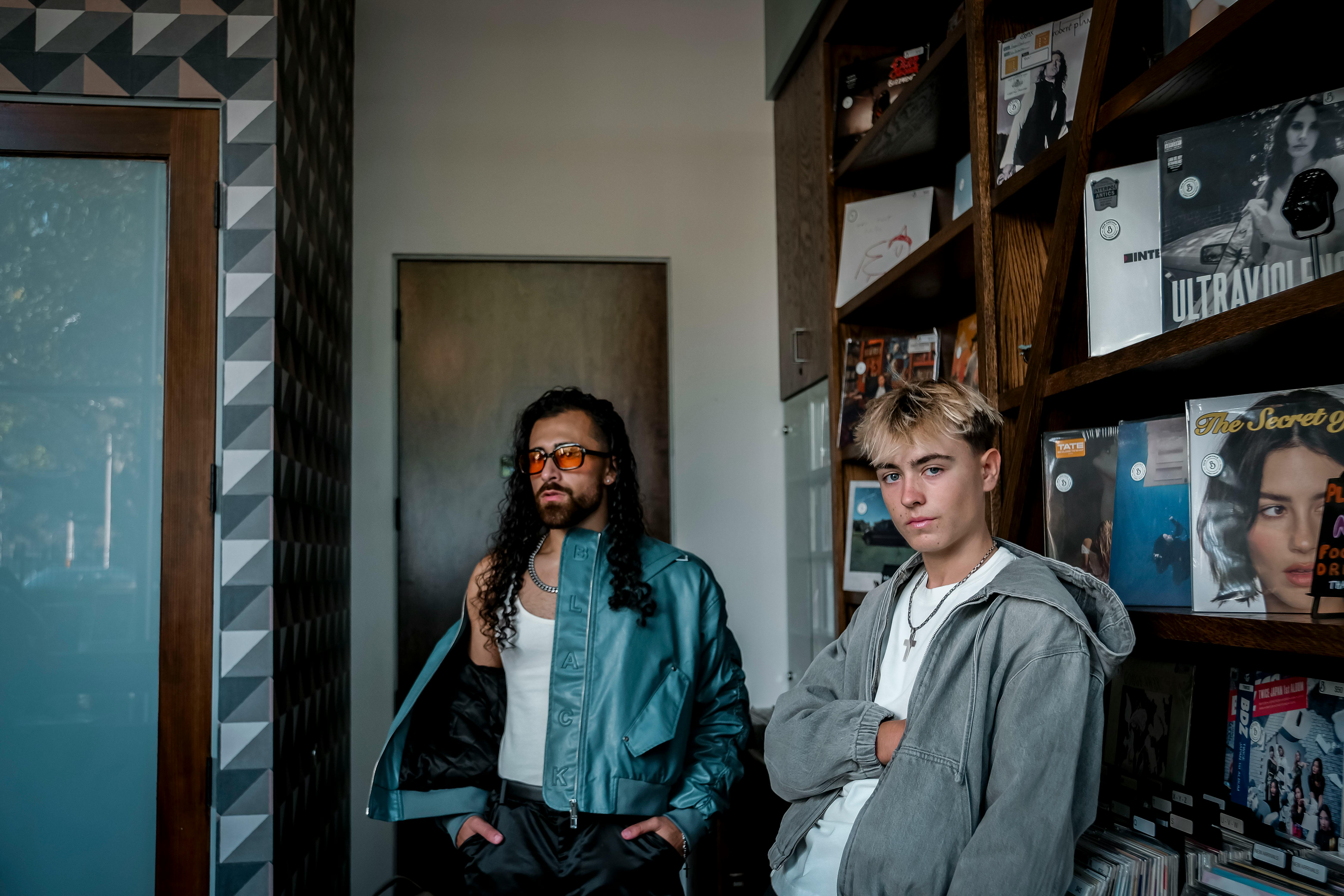 celebrity news, pop culture trends, entertainment industry, celebrity lifestyle, music awards, Celebrity & pop culture — Phot