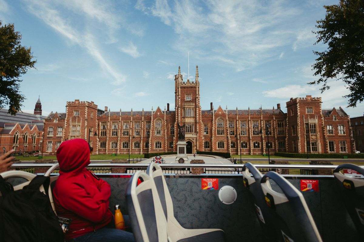 student moves in Hucknall — Loaded properly: blankets, straps and a plan in Hucknall