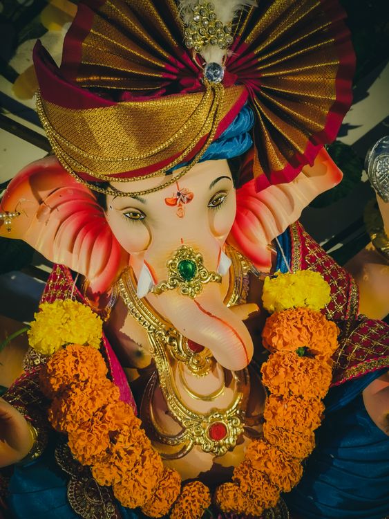 Vibrant Ganesh Idol Decorated For Festival Free Stock Photo vibrant-ganesh-idol-decorated-for-festival-free-stock-photo