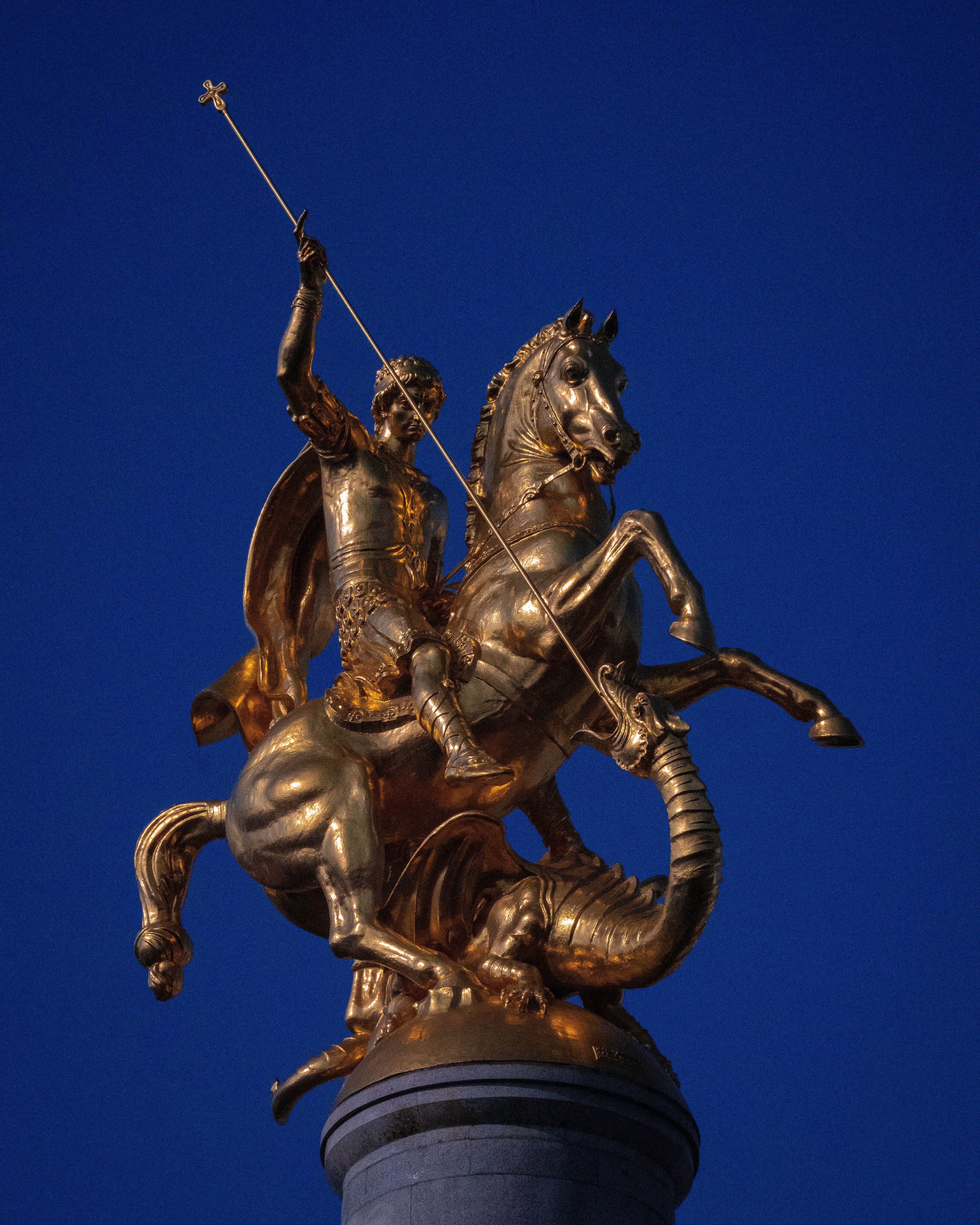 Golden Statue of St. George in Tbilisi against Blue Sky · Free Stock Photo