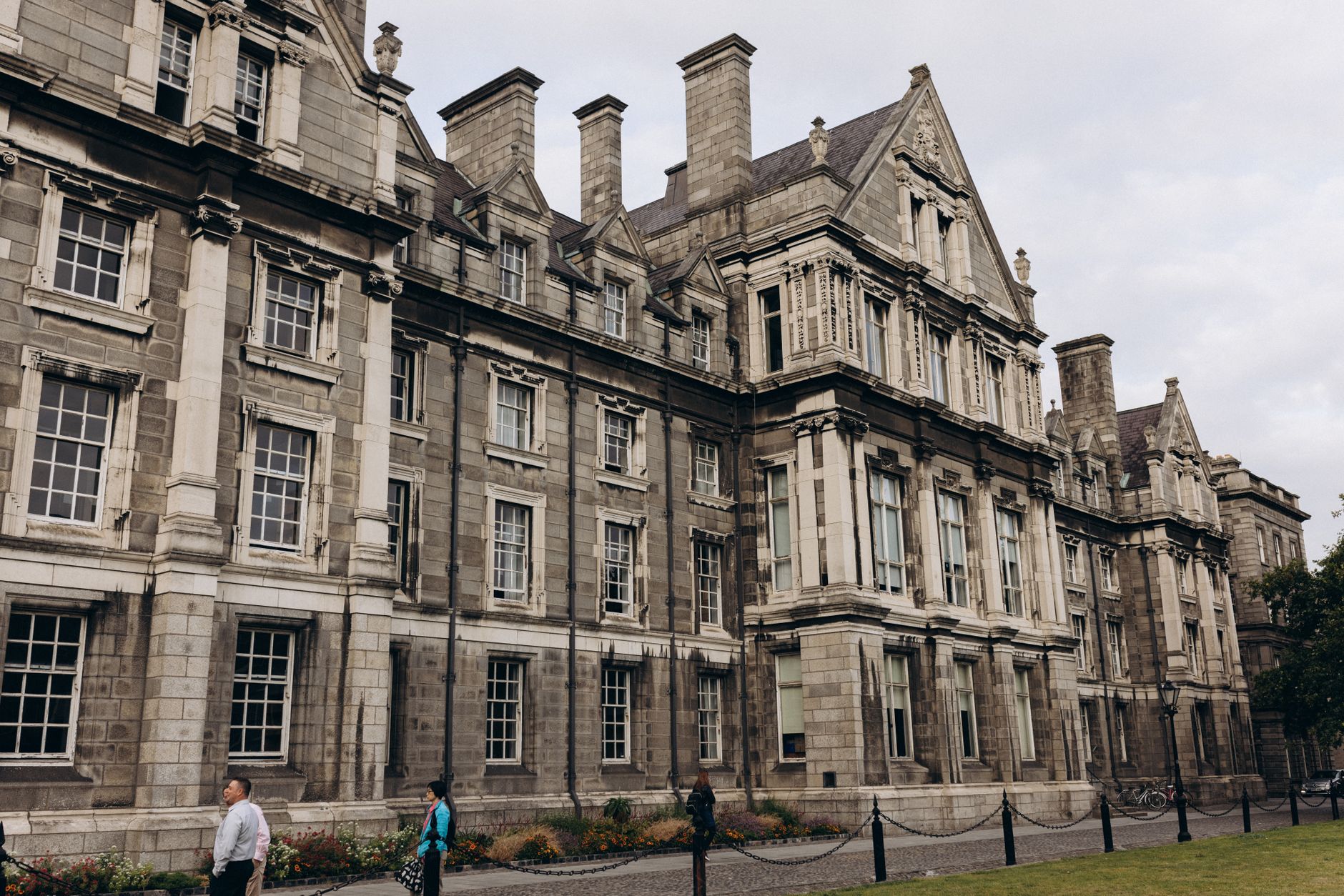 Book of Kells & Trinity College Long Room Ireland