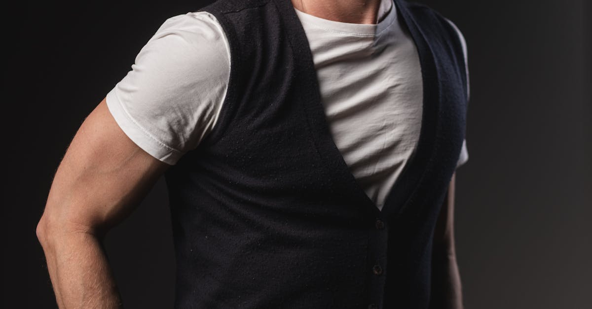 國際雜誌封面驚見林昶佐 帥炸台灣男模赴芬蘭3月判若兩人 網友笑翻