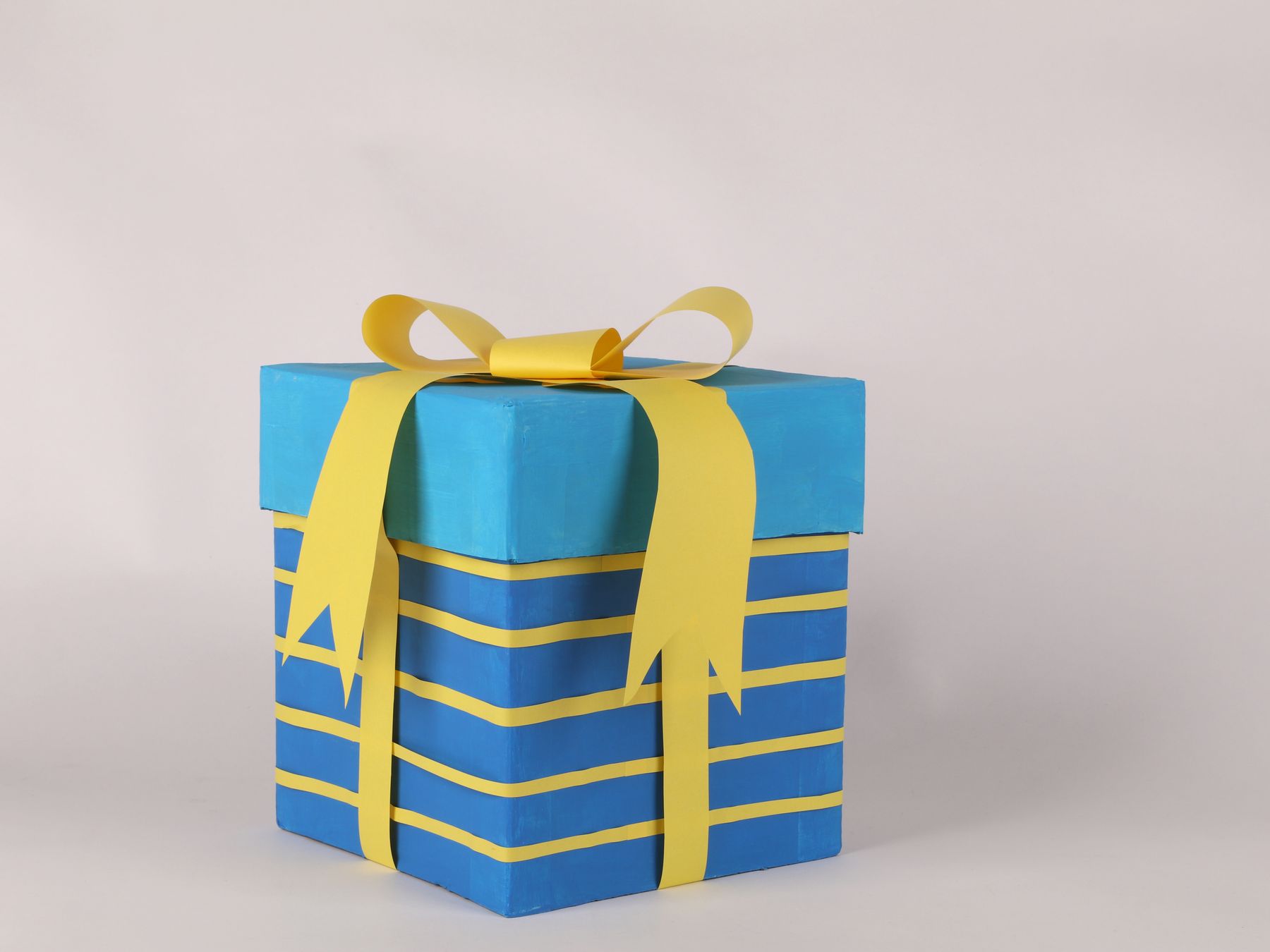 Fenham — professional packers wrapping and boxing belongings