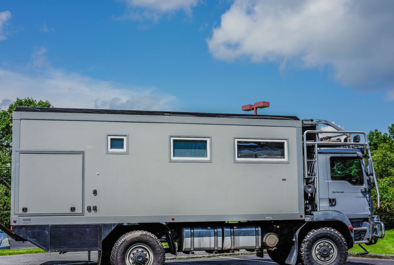 House removals Eastry — removals work in progress