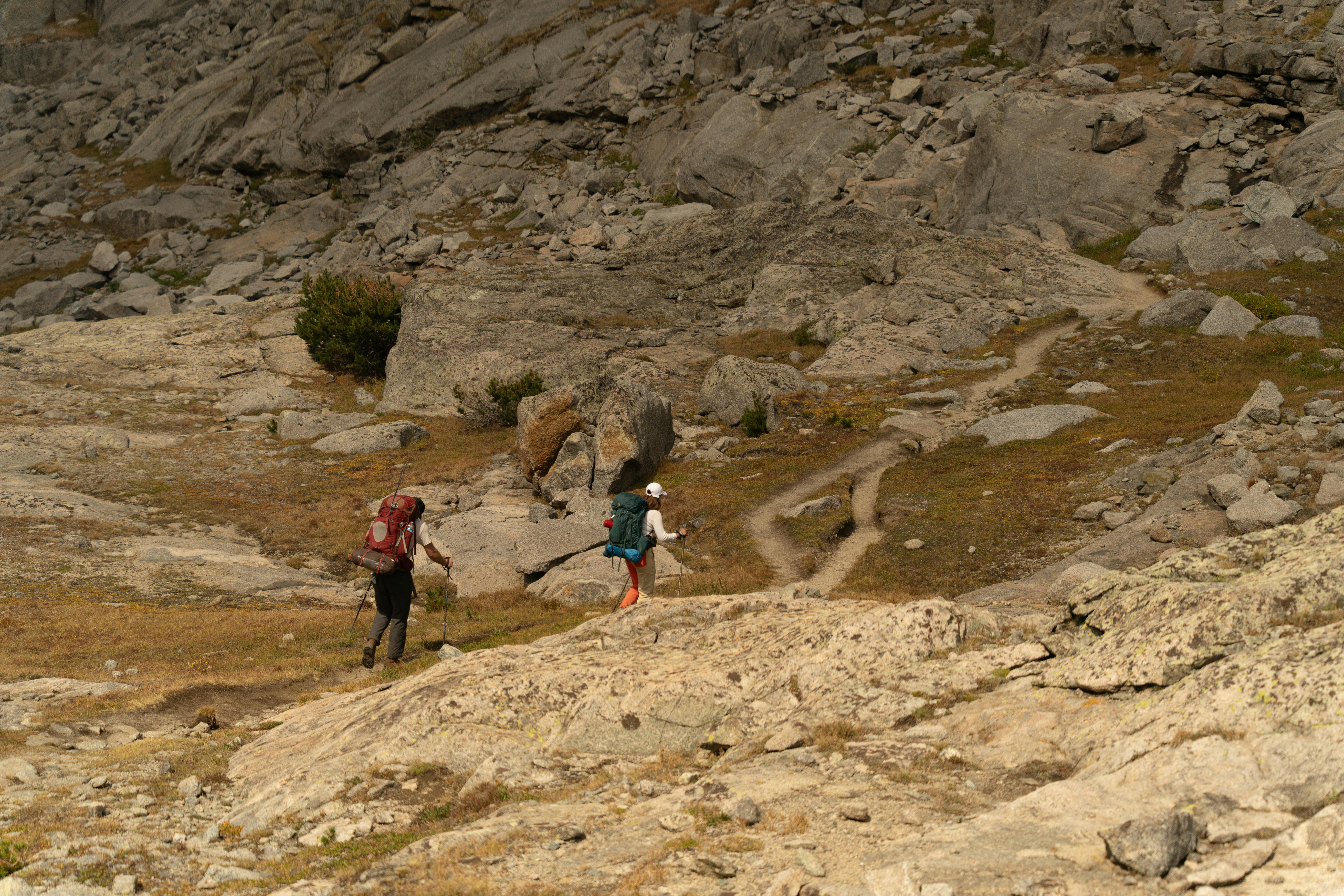 알리익스프레스 비 오는 날에도 걱정 없는 등산 용품 추천 관련 이미지