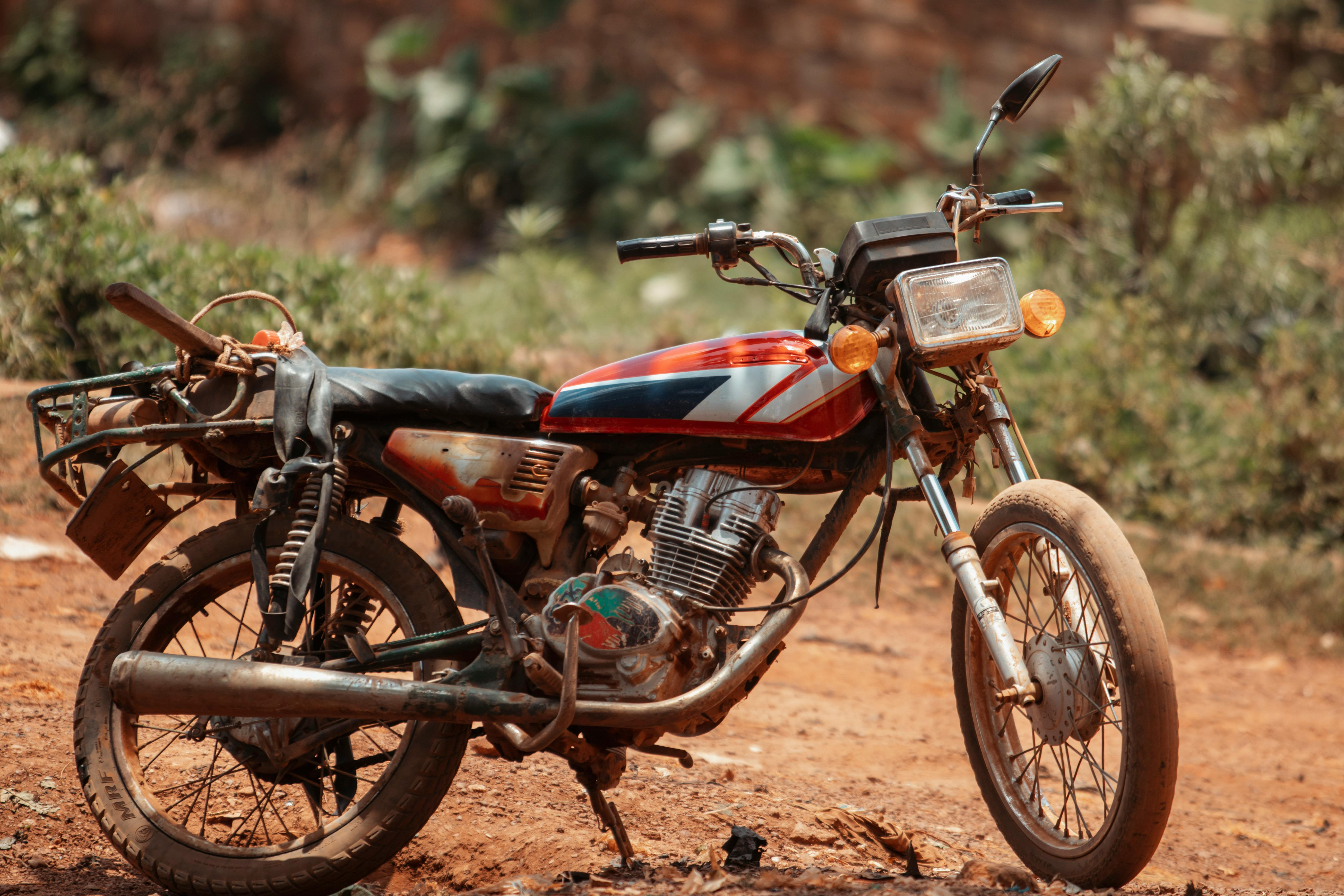 Diverse Array of Honda Motorcycles Returning for New Model Years — Photo by Emma Photography on Pexels
