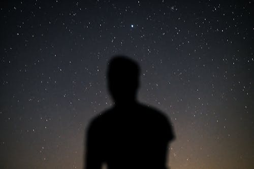 galaksi, gece gökyüzü, siluet içeren Ücretsiz stok fotoğraf