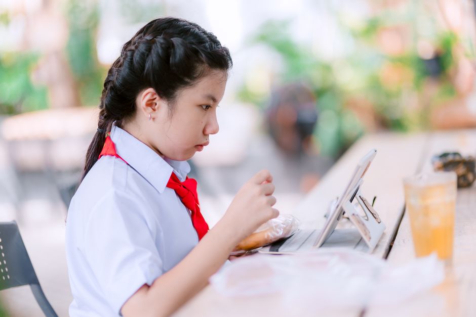 student using protected devices in a busy campus environment - student gadget multi device cover student using protected devices in a busy campus environment - student gadget multi device cover