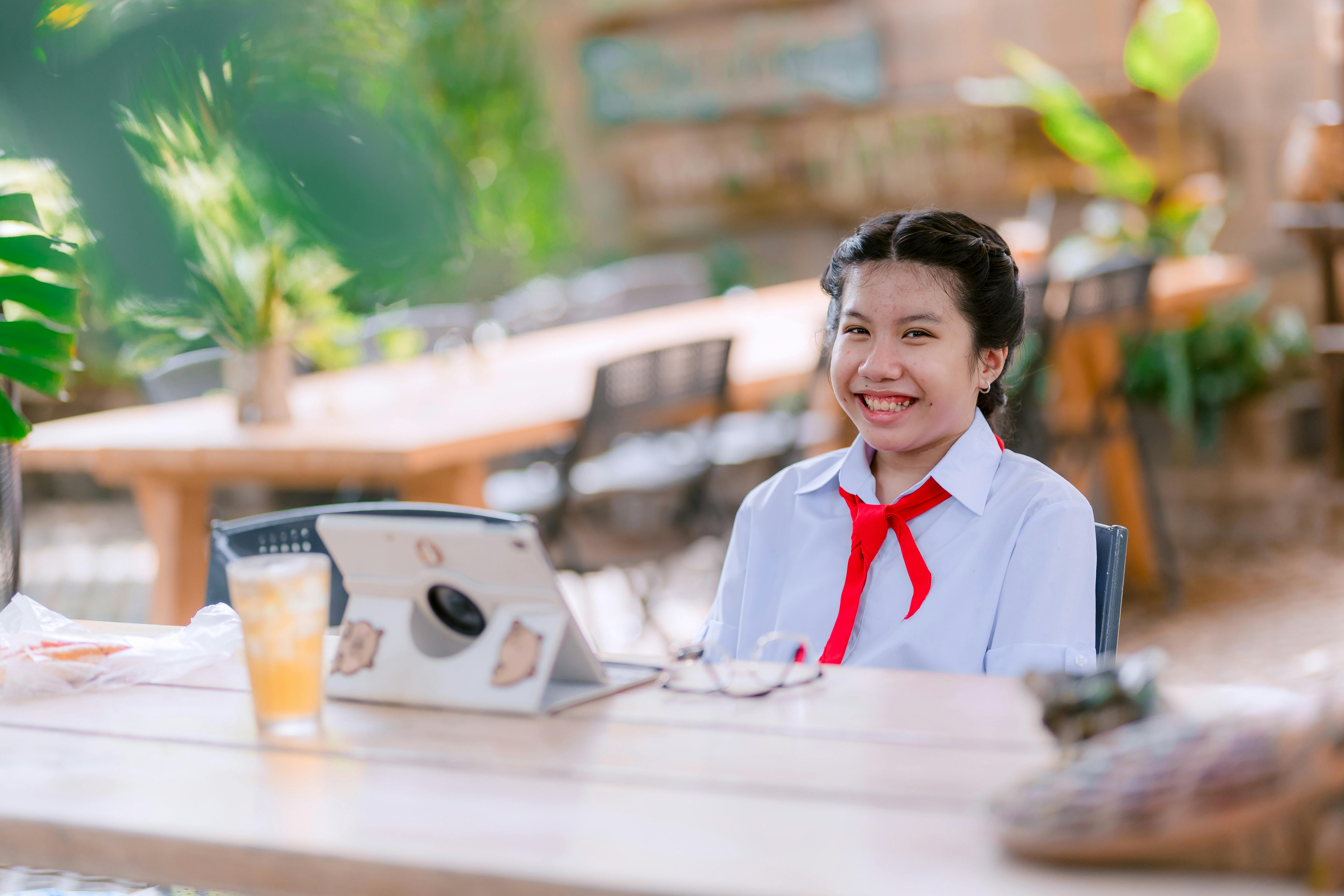 朔宇科技攜手Lightware 強化企業智能影音協作解決方案