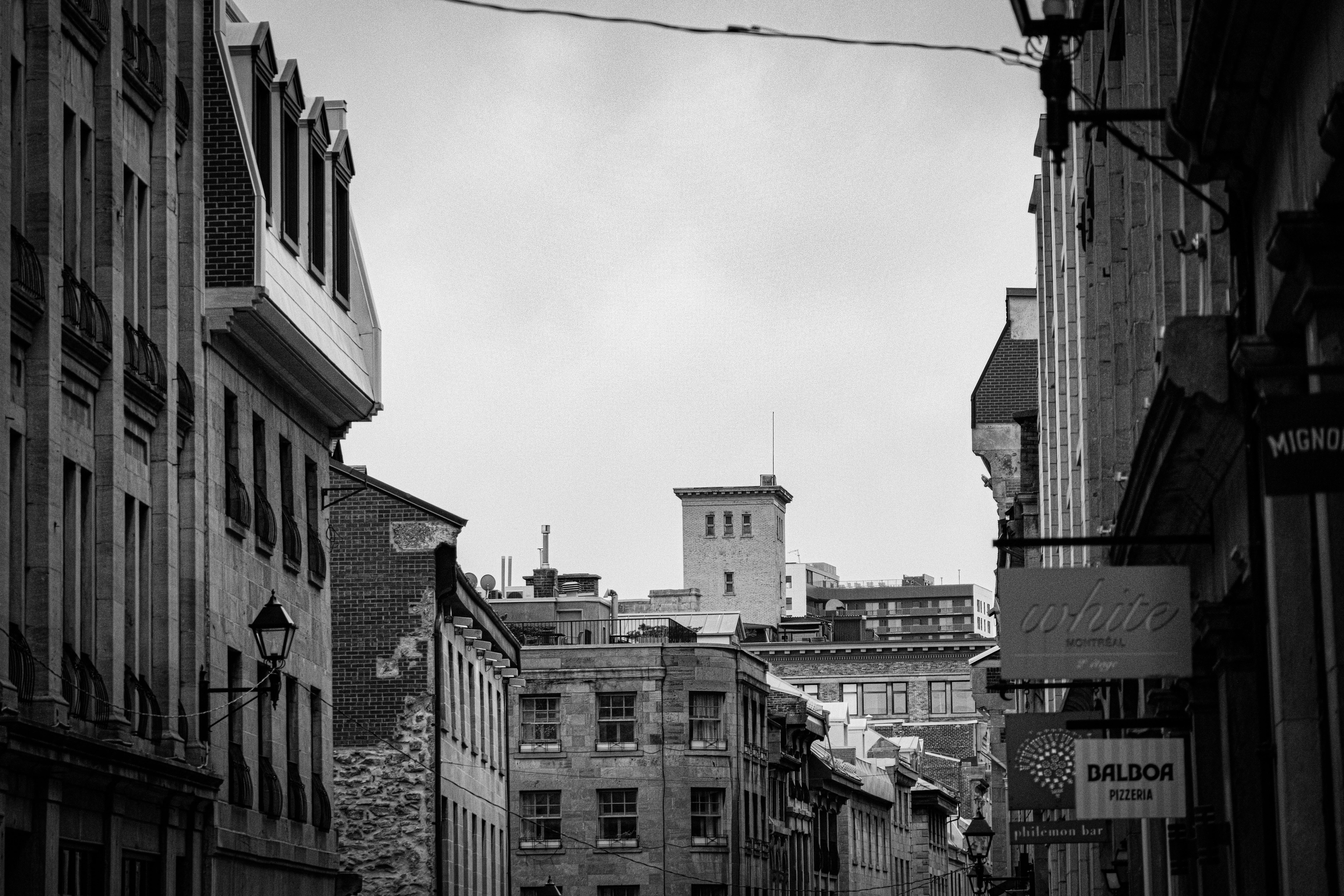 Outdoor Lighting Design Tips for Brightening Your Exterior Spaces