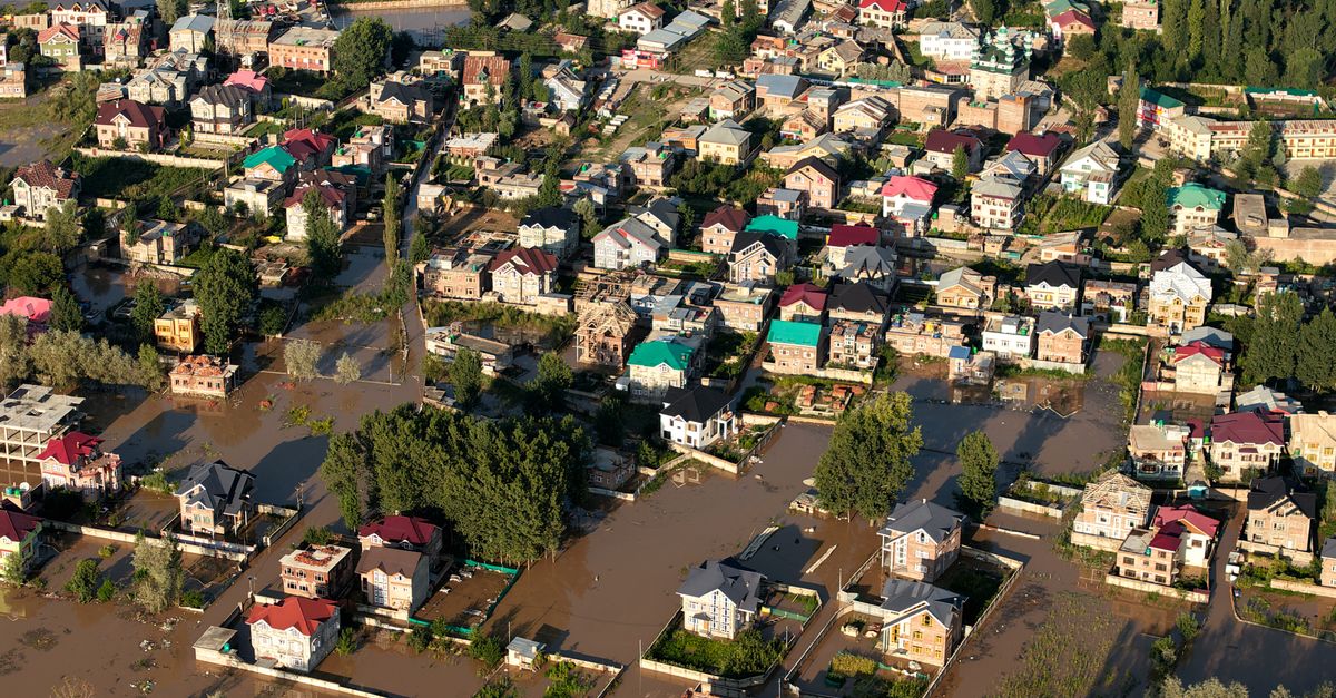 Free satellite data: a guide to monitoring disasters and environment