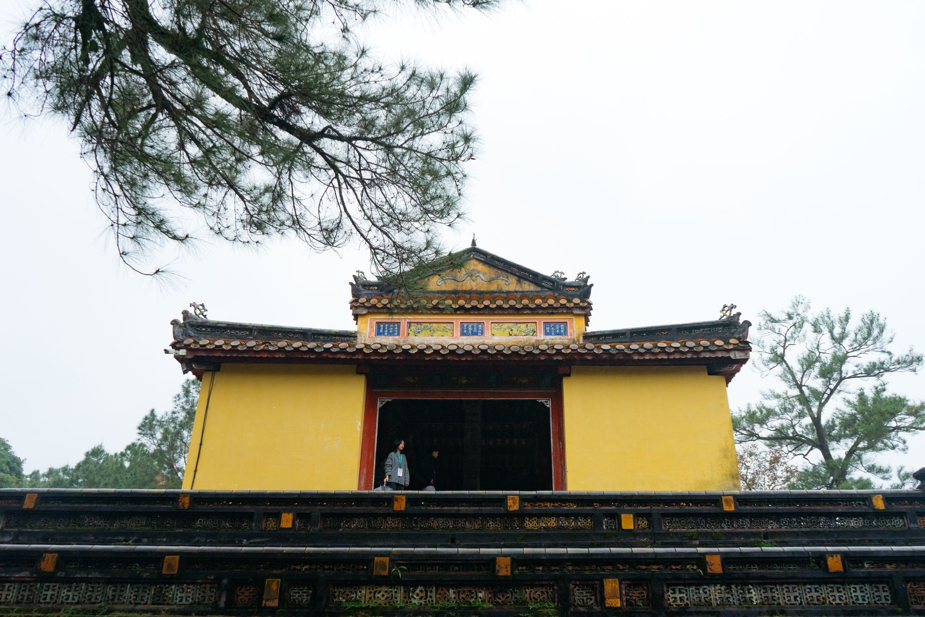 A view of traditional architecture in Thành phố Huế, Vietnam, showcasing historical design.