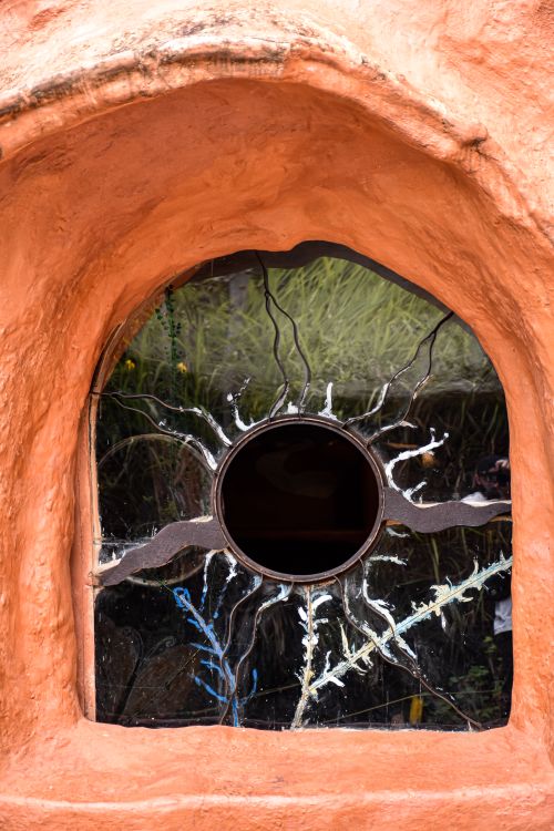 Earthy Window Artistic Earthy Window Design in Boyacá, Colombia · Free Stock Photo