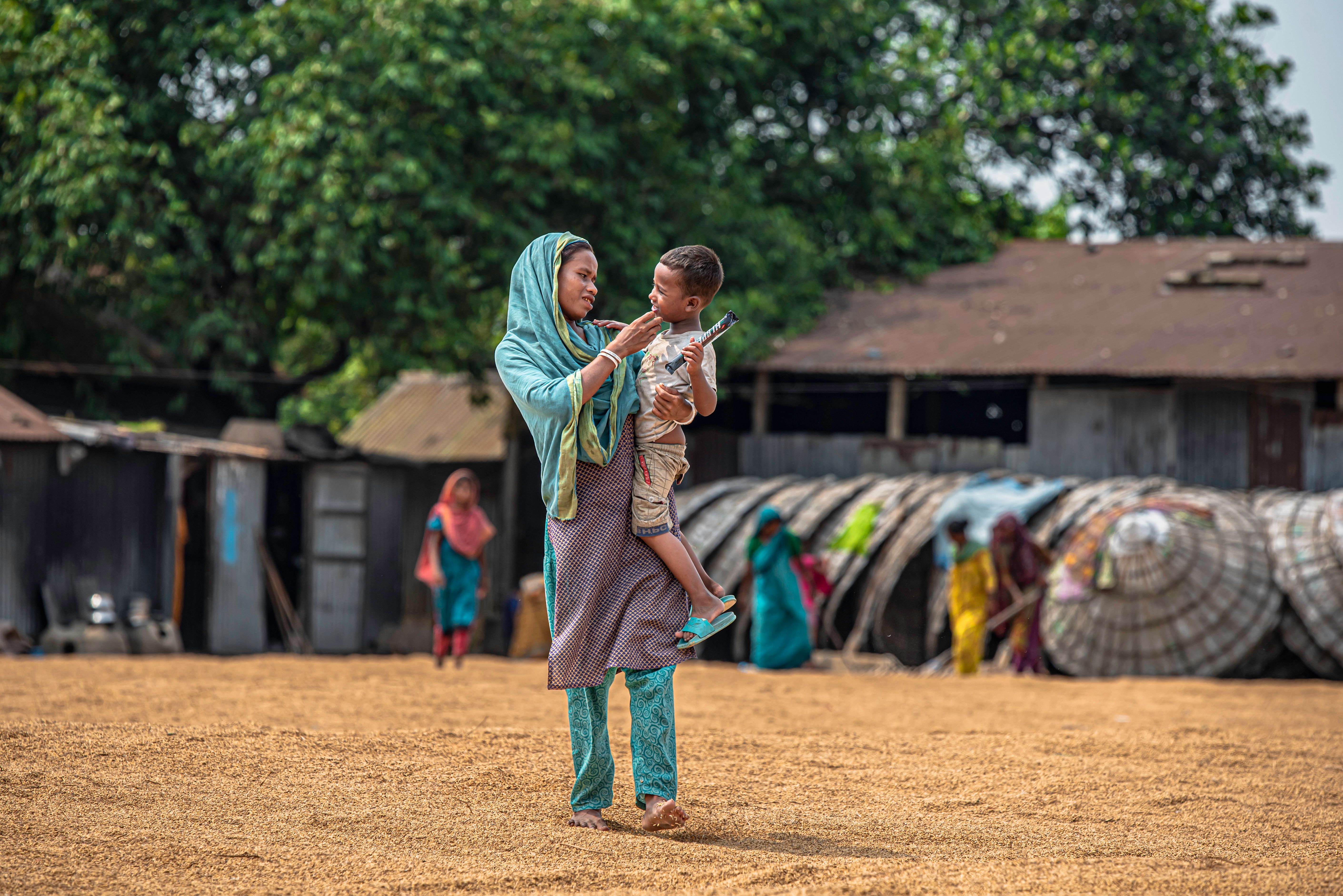 Combating childhood anaemia via targeted outreach in schools in India