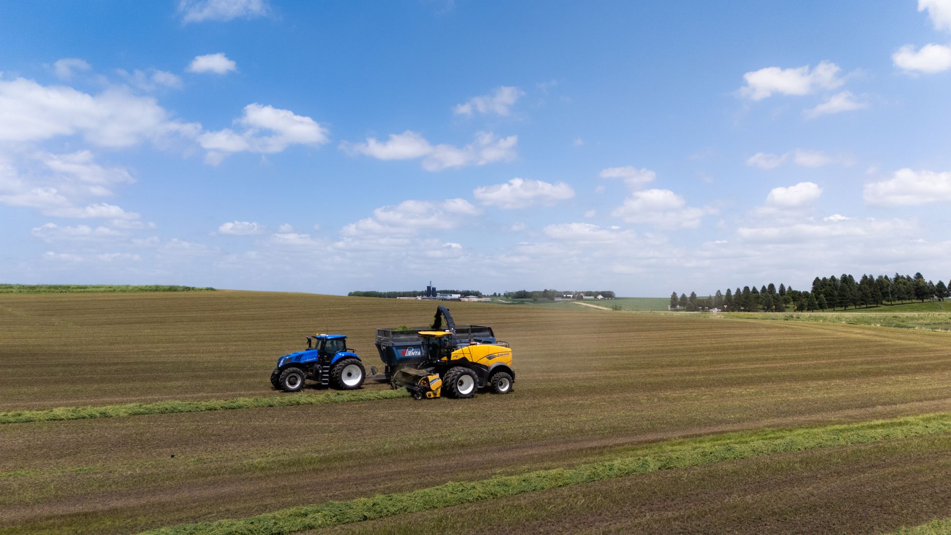 CNH Industrial Sales Surge 12% After Strong Q2 Earnings Report