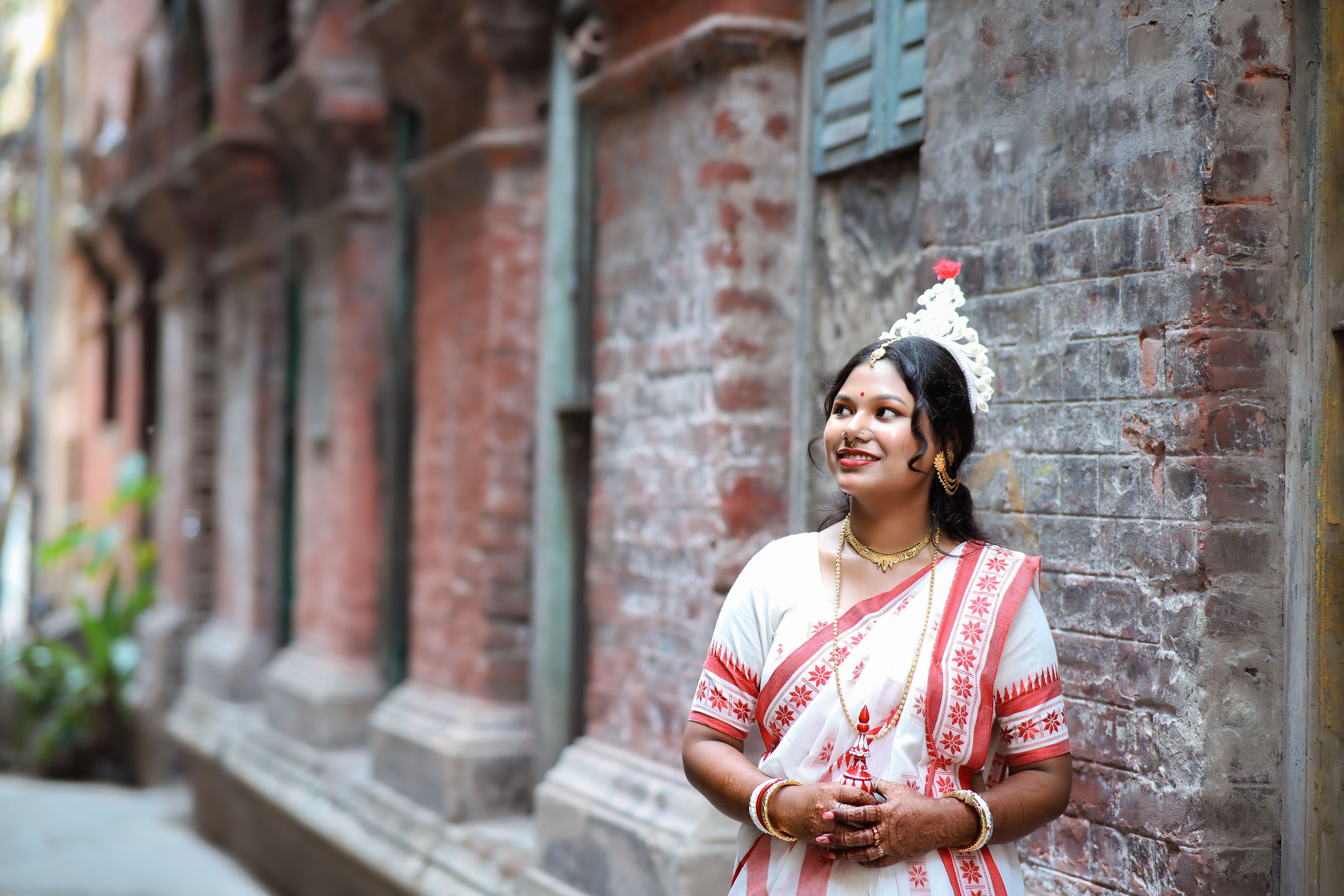 Zee BanglaSonar, a Bengali general entertainment channel, launched — Photo by Tanujit Saha on Pexels