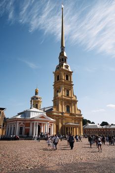 Catedral de Pedro e Paulo de Peterhof - imagem 2