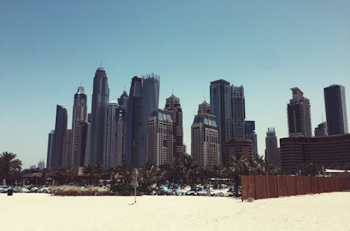 Gratis arkivbilde med dubai, sand, skyskraper