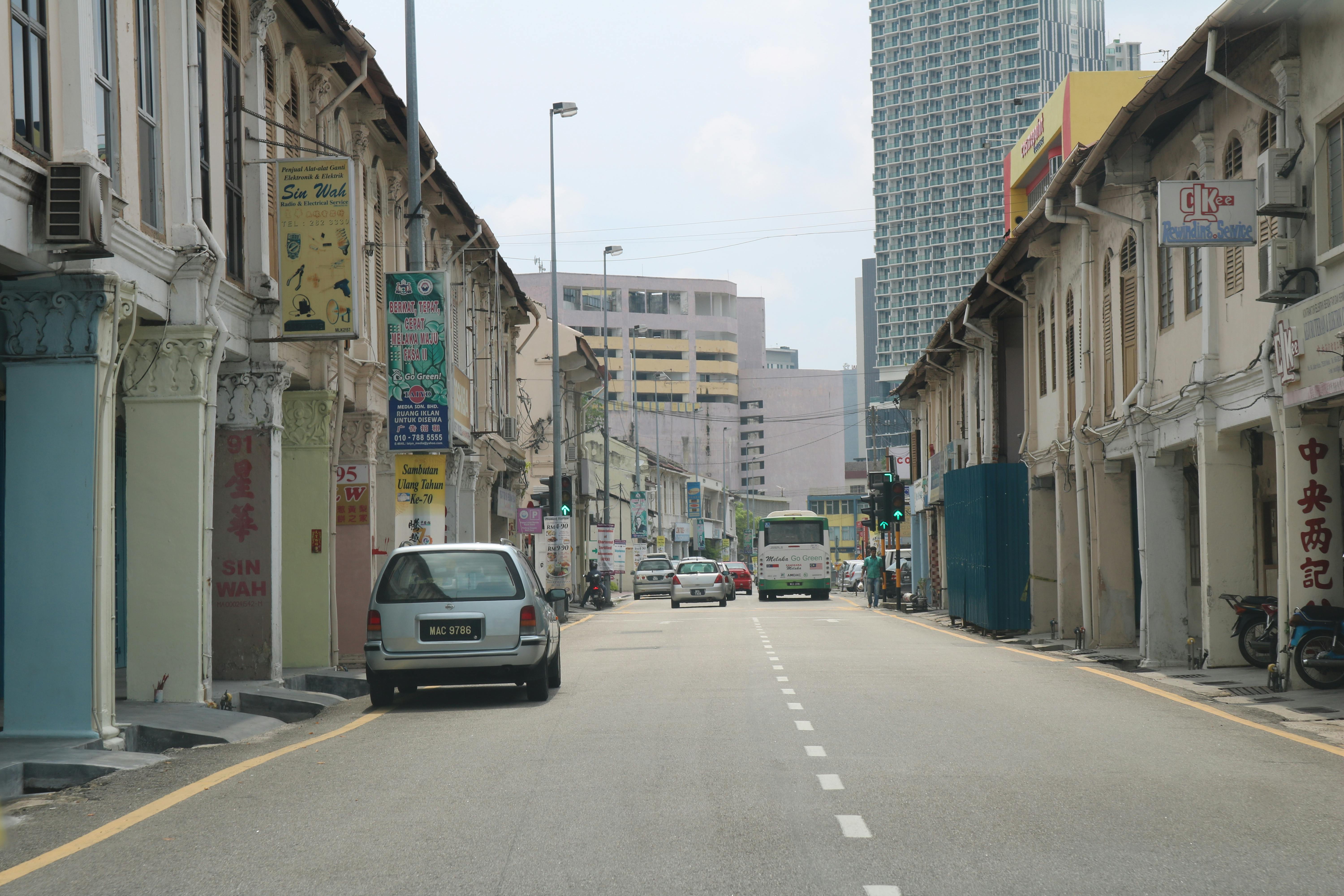 3-Storey Shoplot @ Taman Pelangi