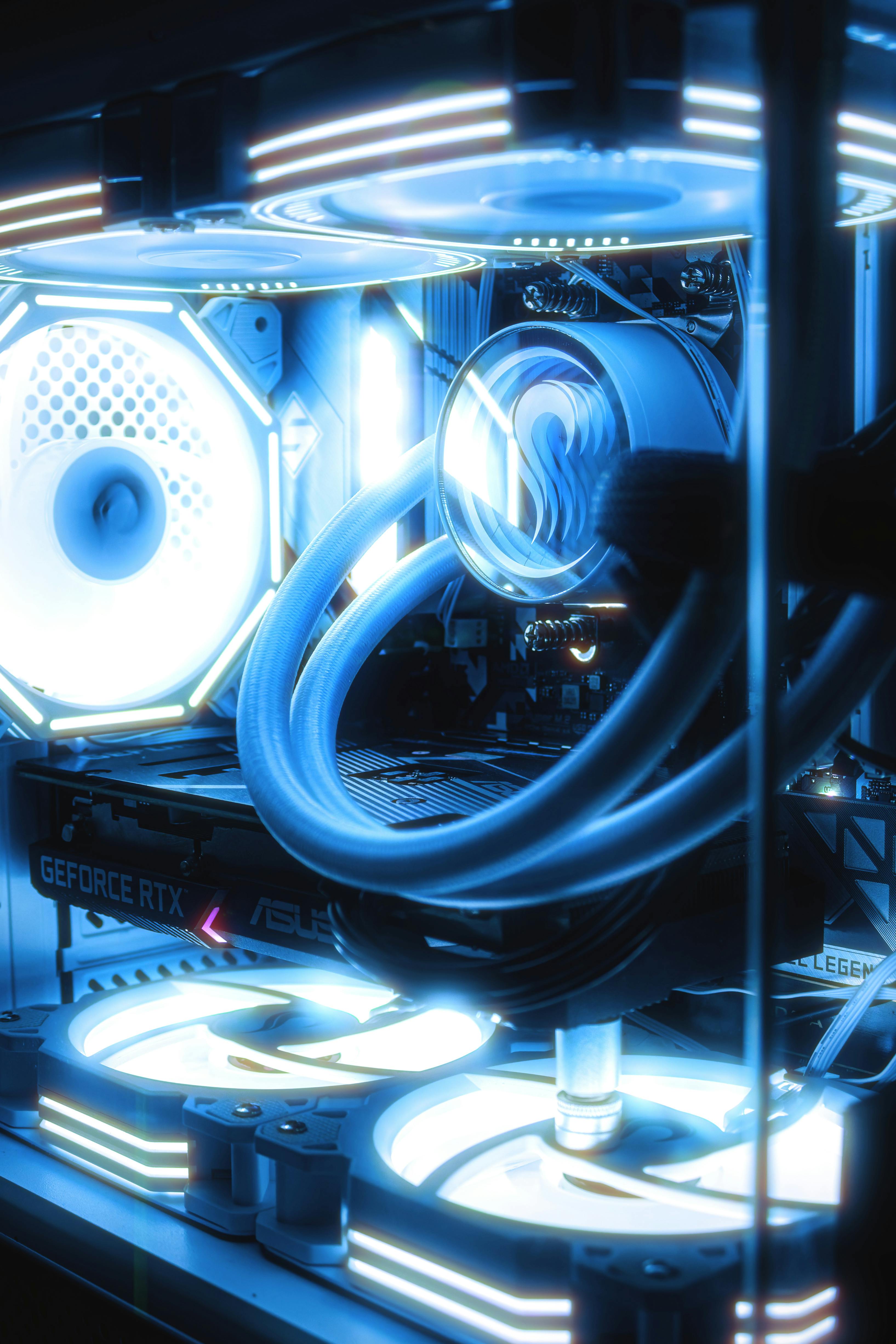 Input Lag vs Response Time: What Actually Affects Gaming Feel?