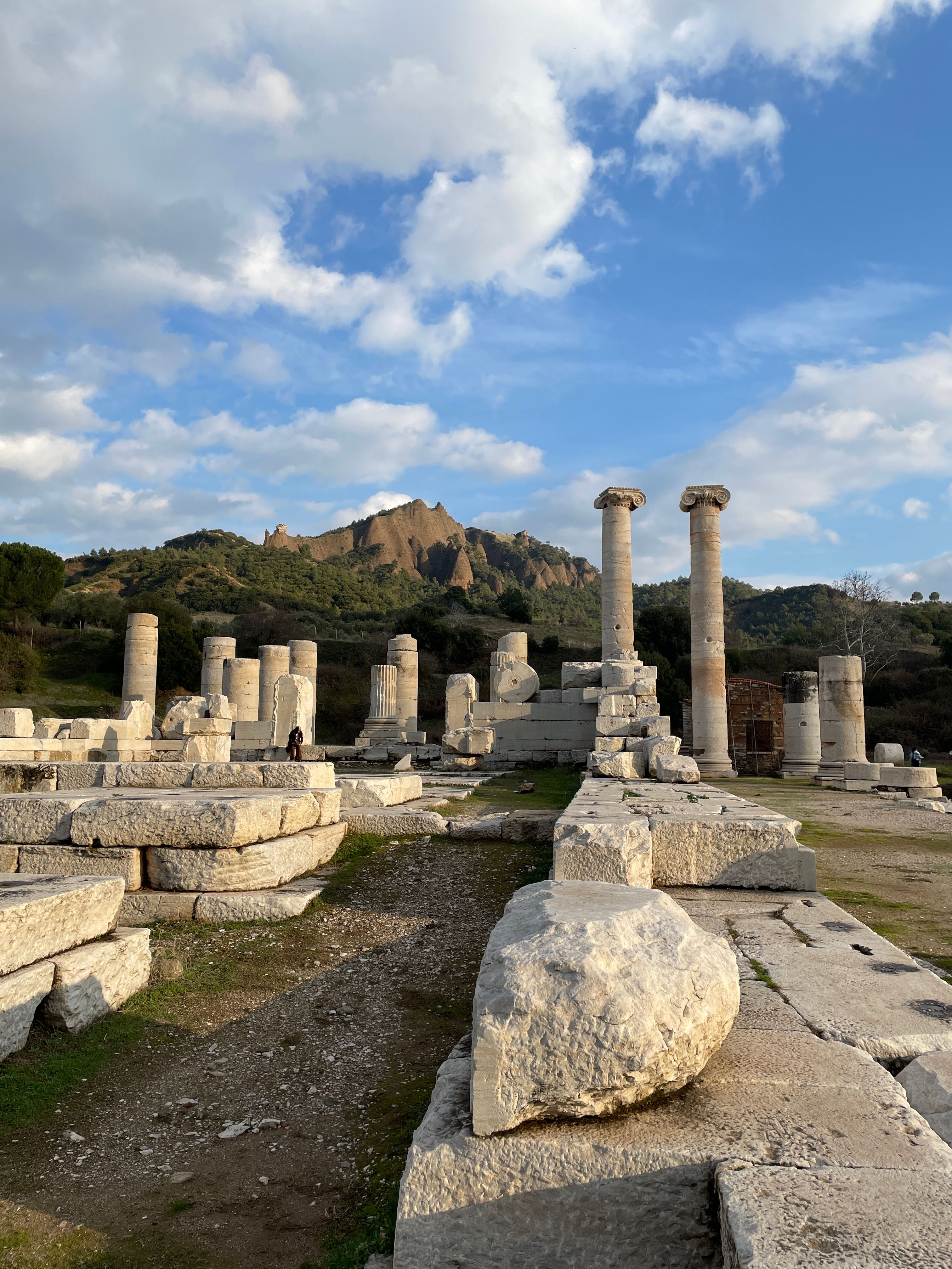 Ancient Roman Ruins with Blue Sky Backdrop · Free Stock Photo