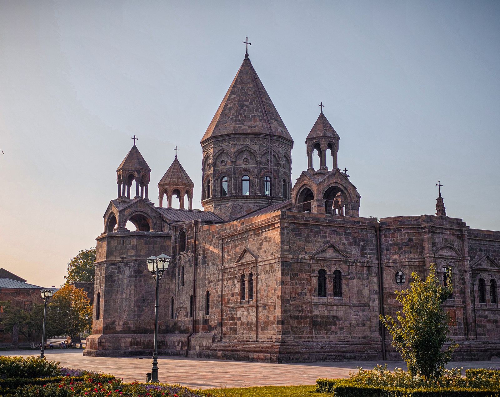 Vagharshapat (Echmiadzin) travel guide