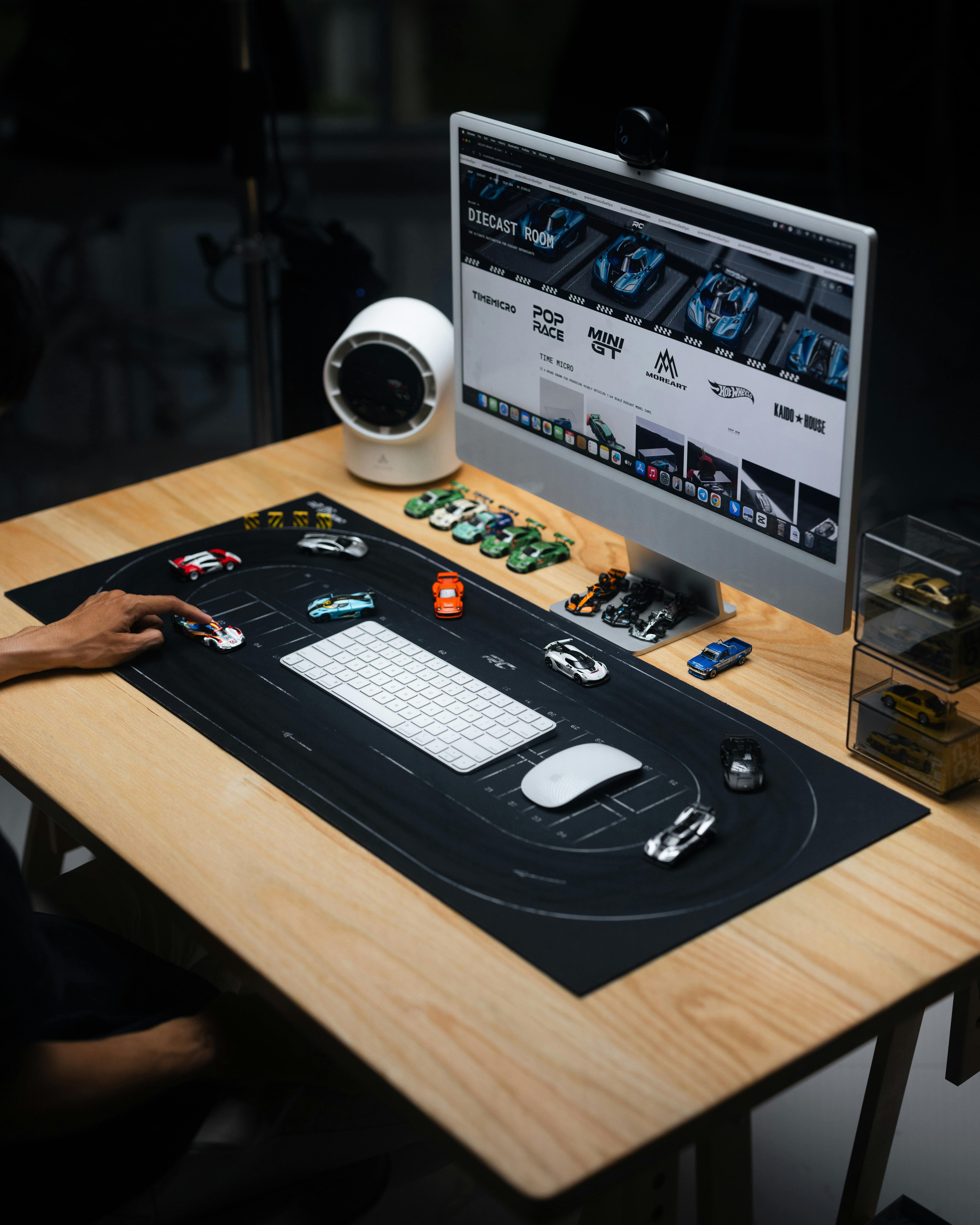 Create a Mobile Workspace with Car Desks and Trays