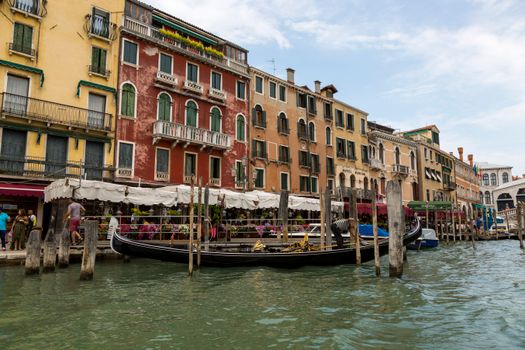 Private gondola in the quiet canals — Venice