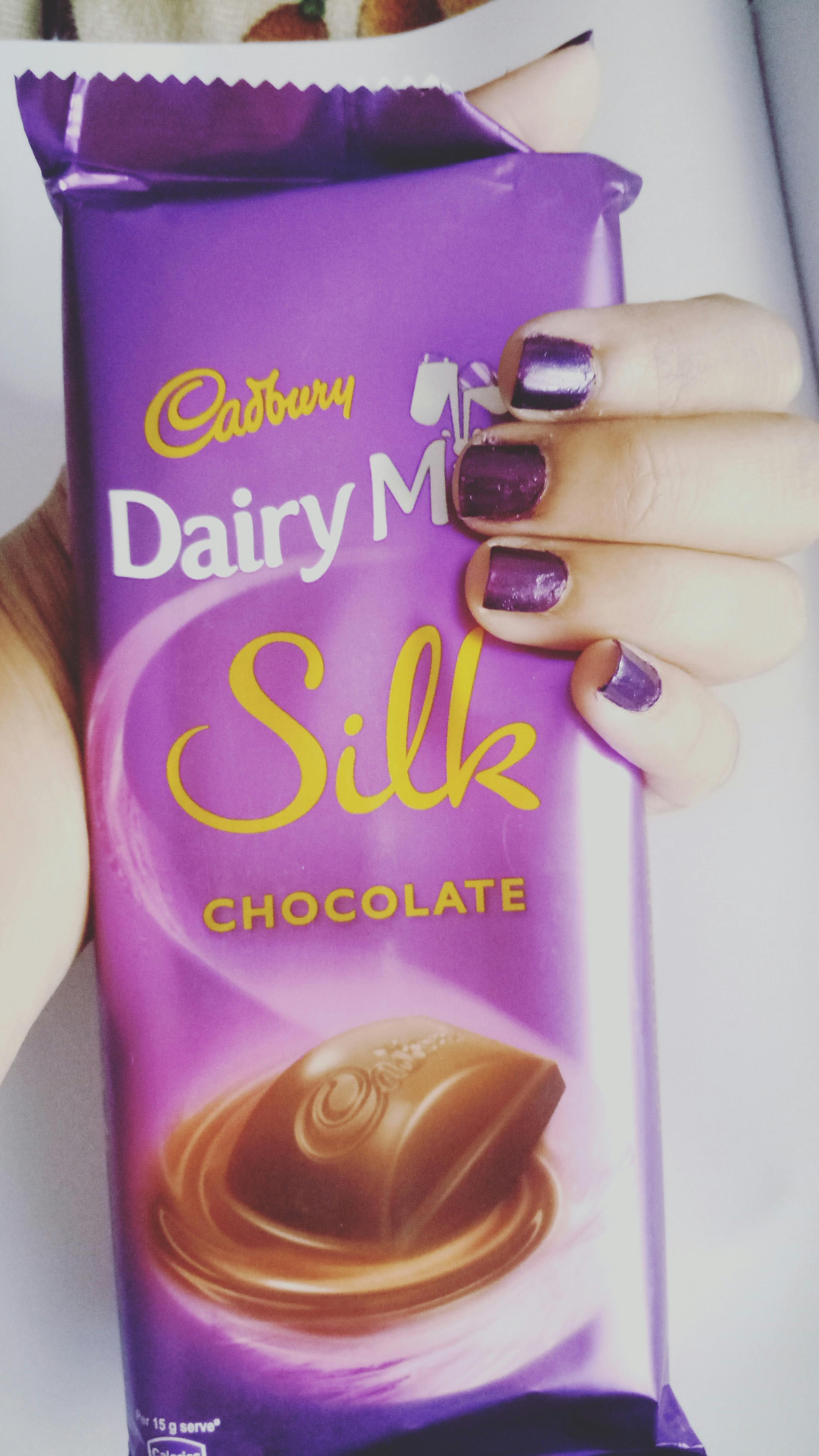 A variety of Chinese teas in different containers