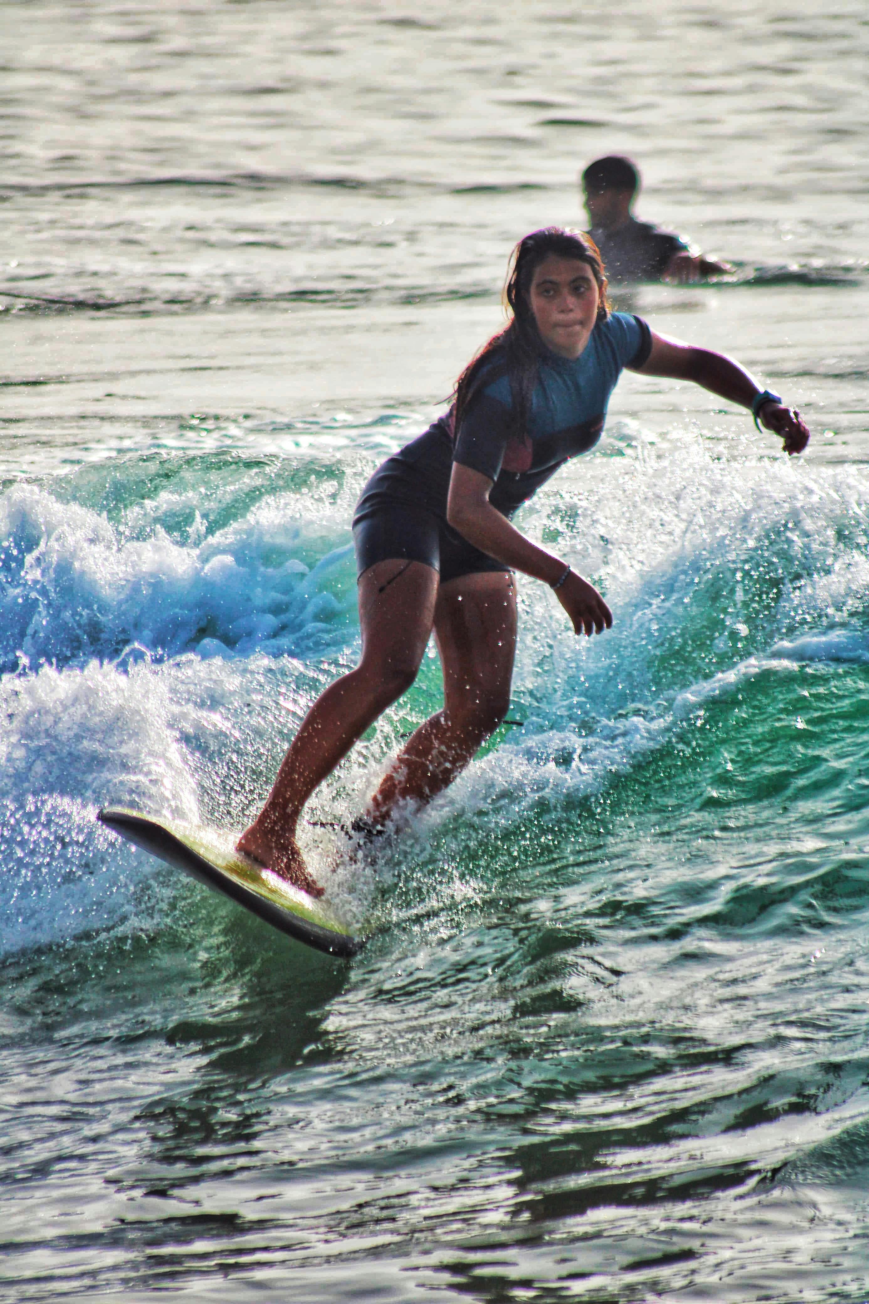 6旬婦天天背痛才知骨質疏鬆 醫師教你3招防骨本流失