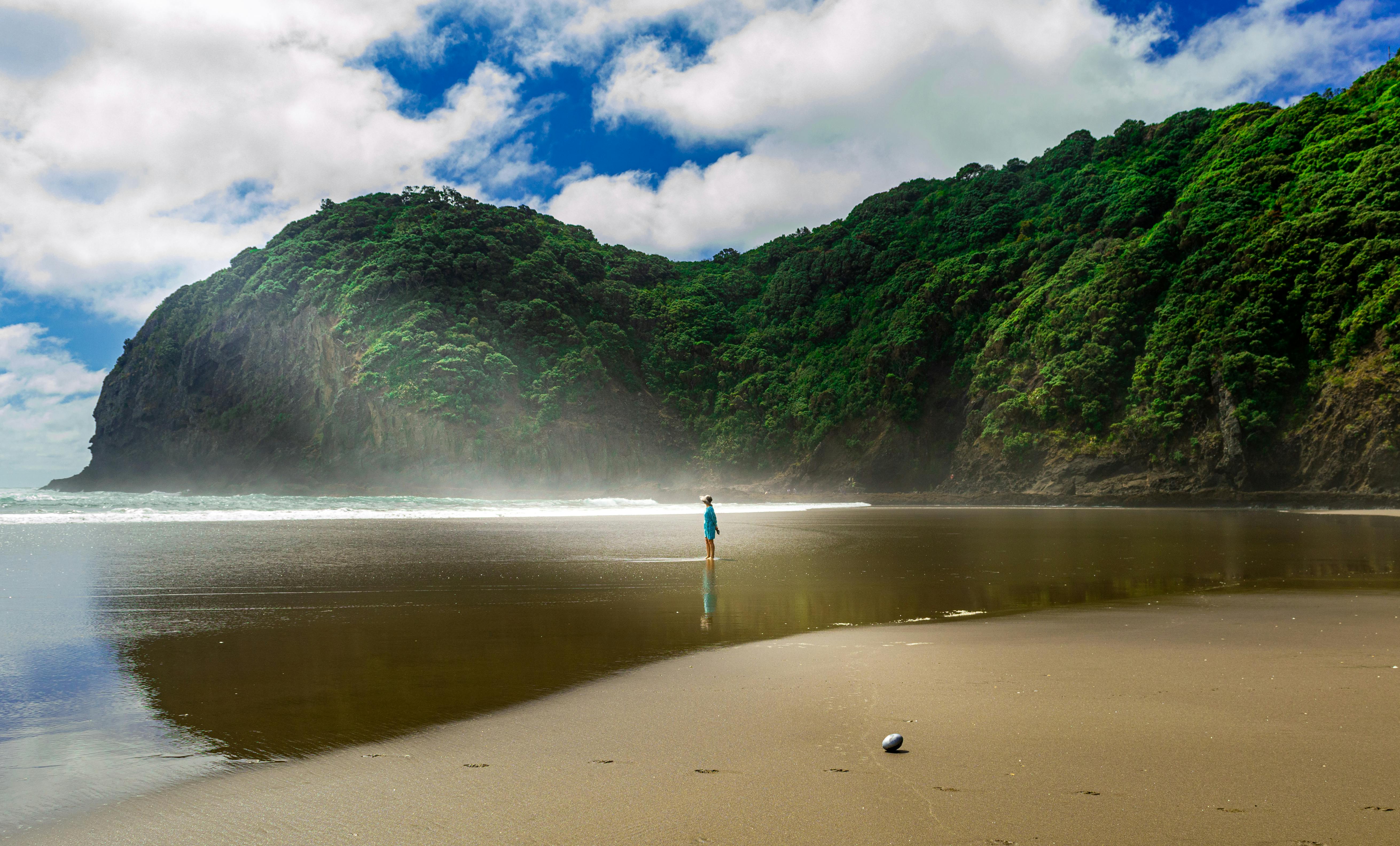 Is New Zealand Safe For Tourists? What Travelers Should Know — Photo by Mikael Dubarry on Pexels
