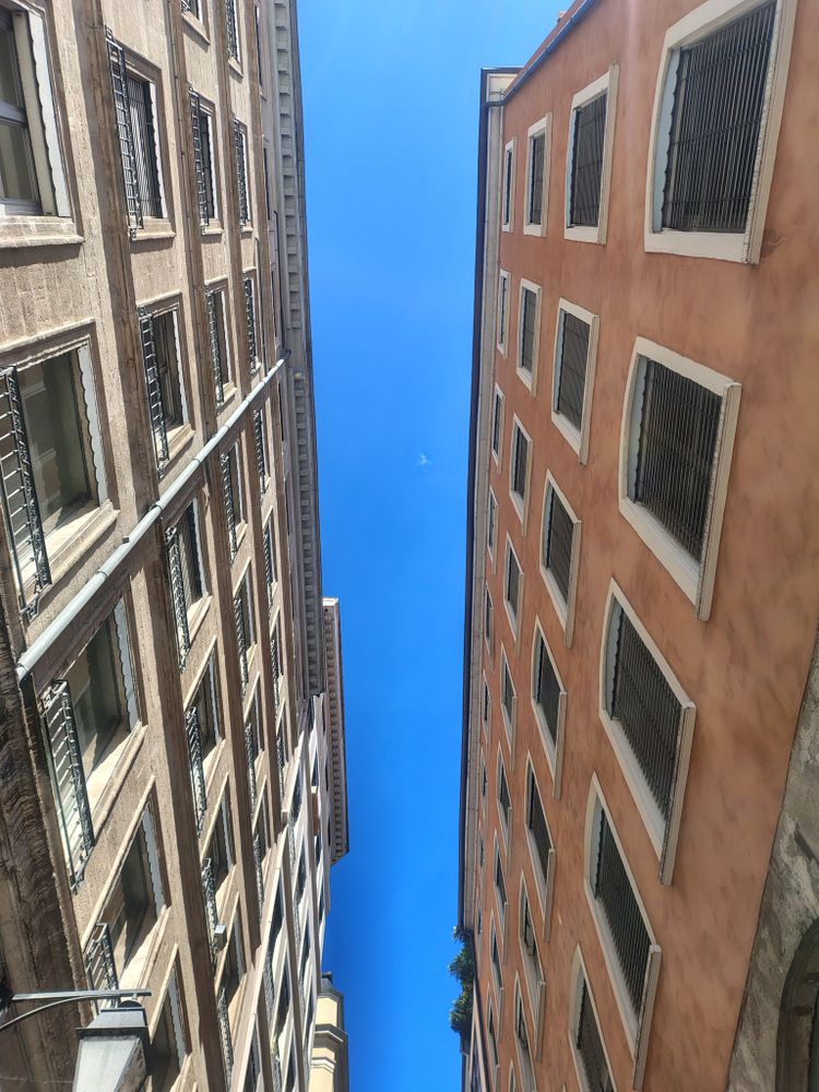 Building Views Photos, Download The BEST Free Building Views Stock ...