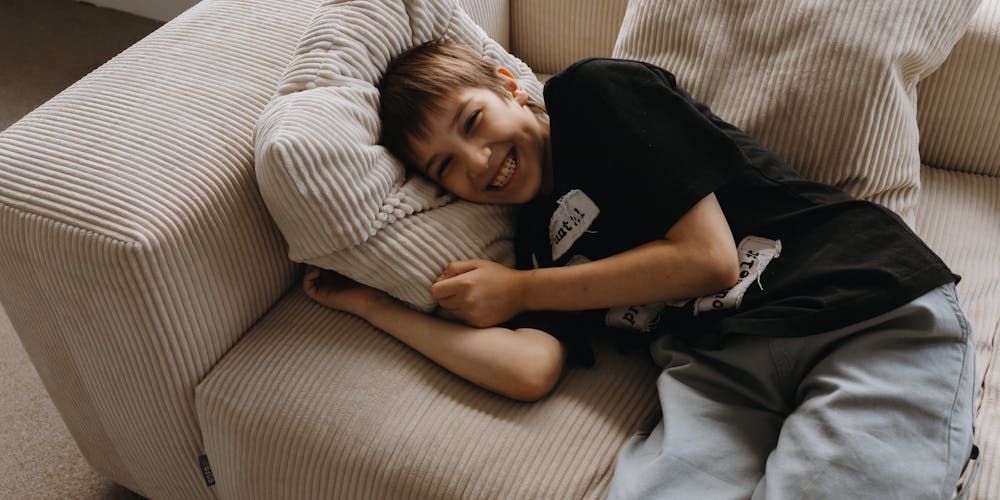 Bộ bàn ghế sofa – Sự lựa chọn hoàn hảo cho không gian sống hiện đại và ấm cúng