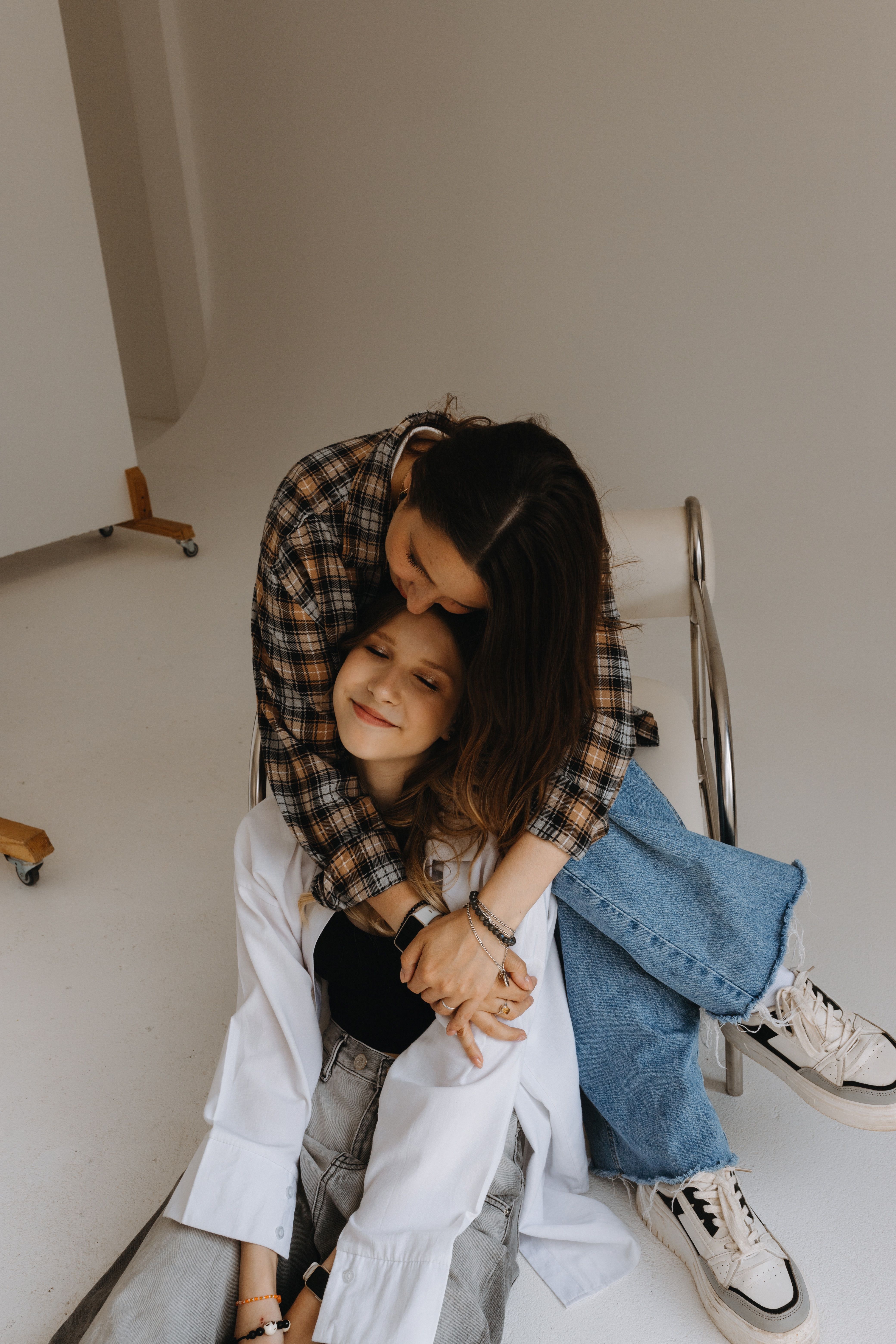 Close Friends Photos, Download The BEST Free Close Friends Stock Photos ...