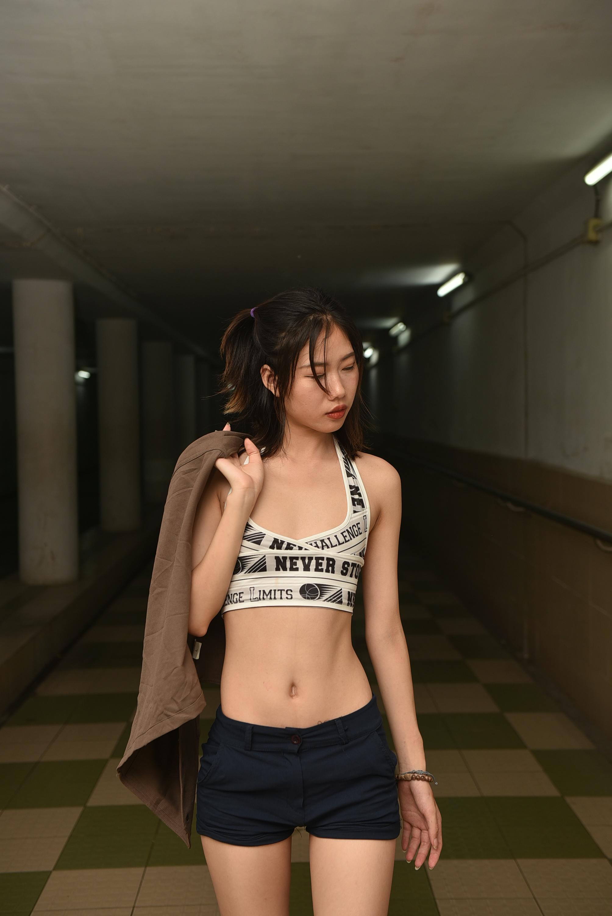 [Trading Doc] Ftj103 Fibonacci Trader - The Professional Gann Swing Plan 2002 - Robert Krausz