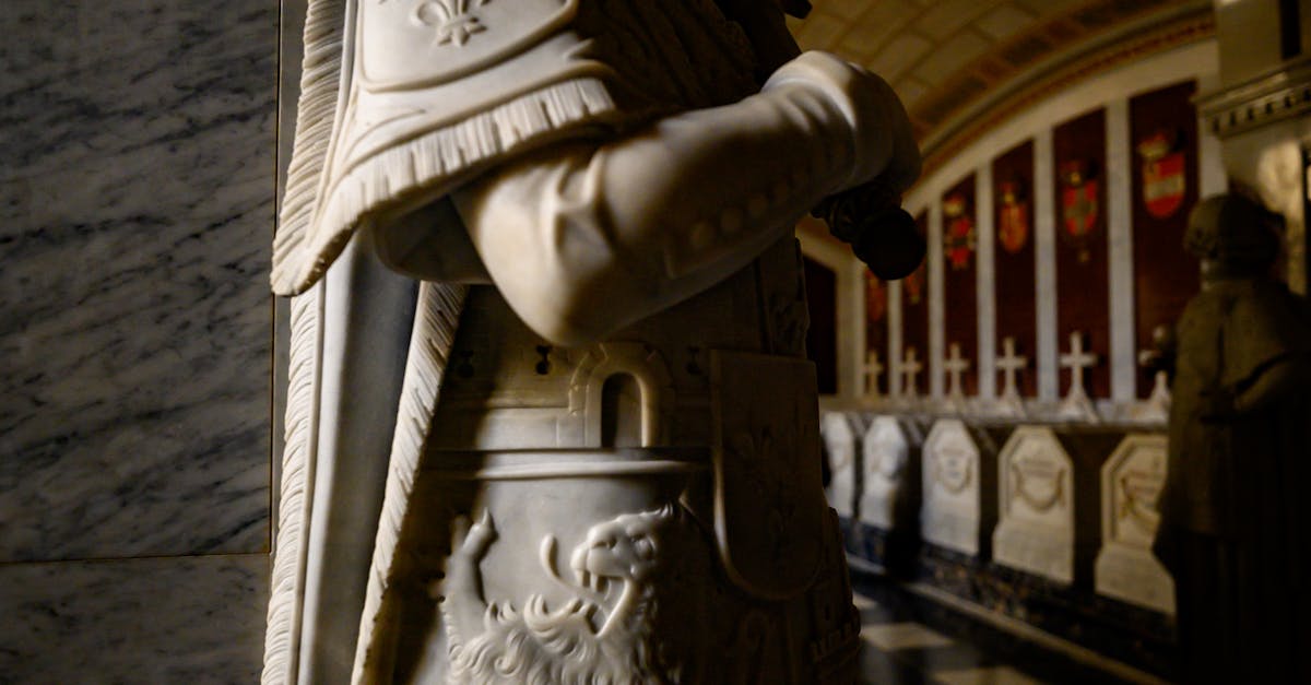 國際藝術家登陸馬祖 一見鍾情廢棄體育館變藝術新地標