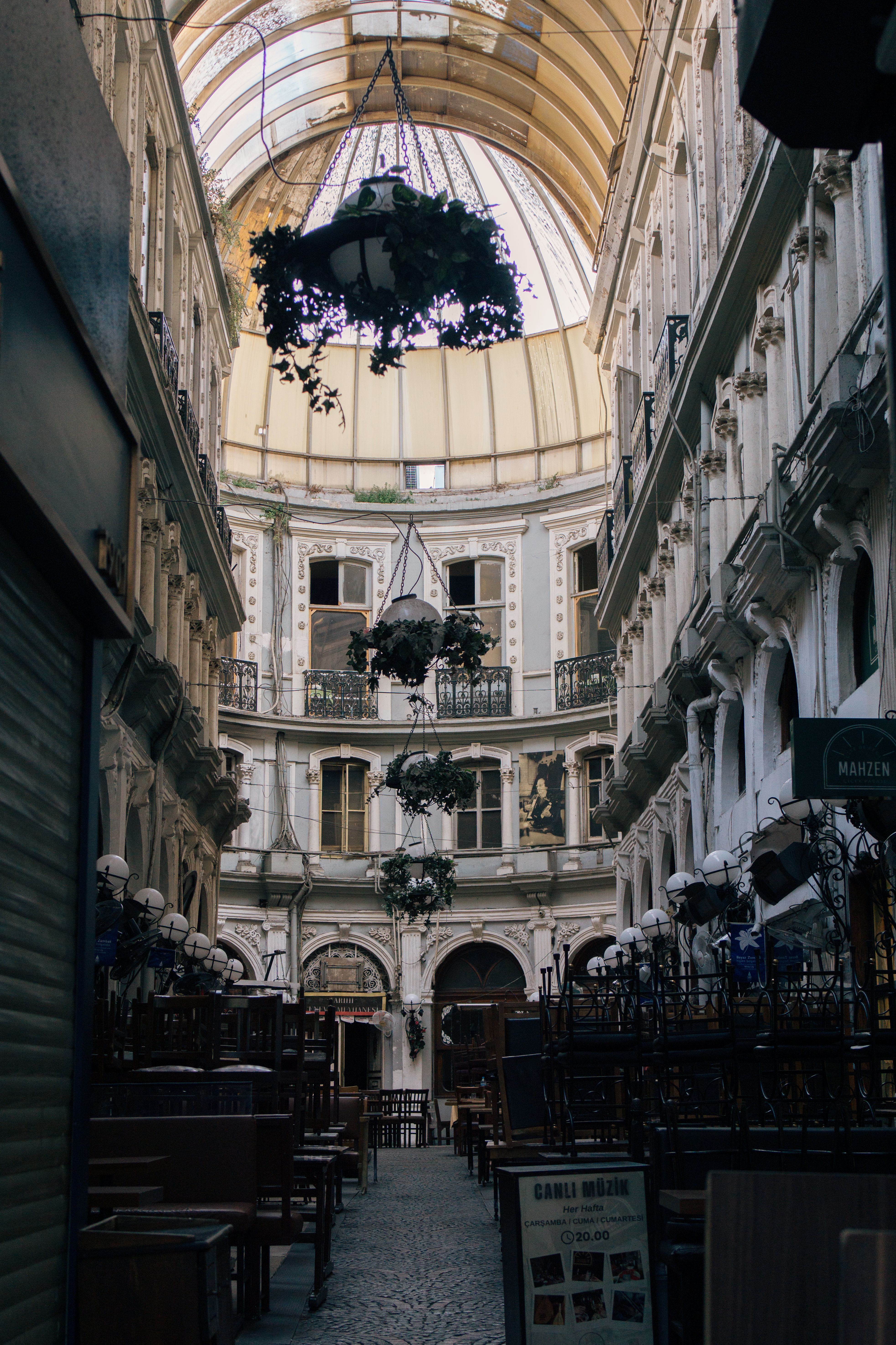 Historic Passageway in İstanbul, Türkiye · Free Stock Photo